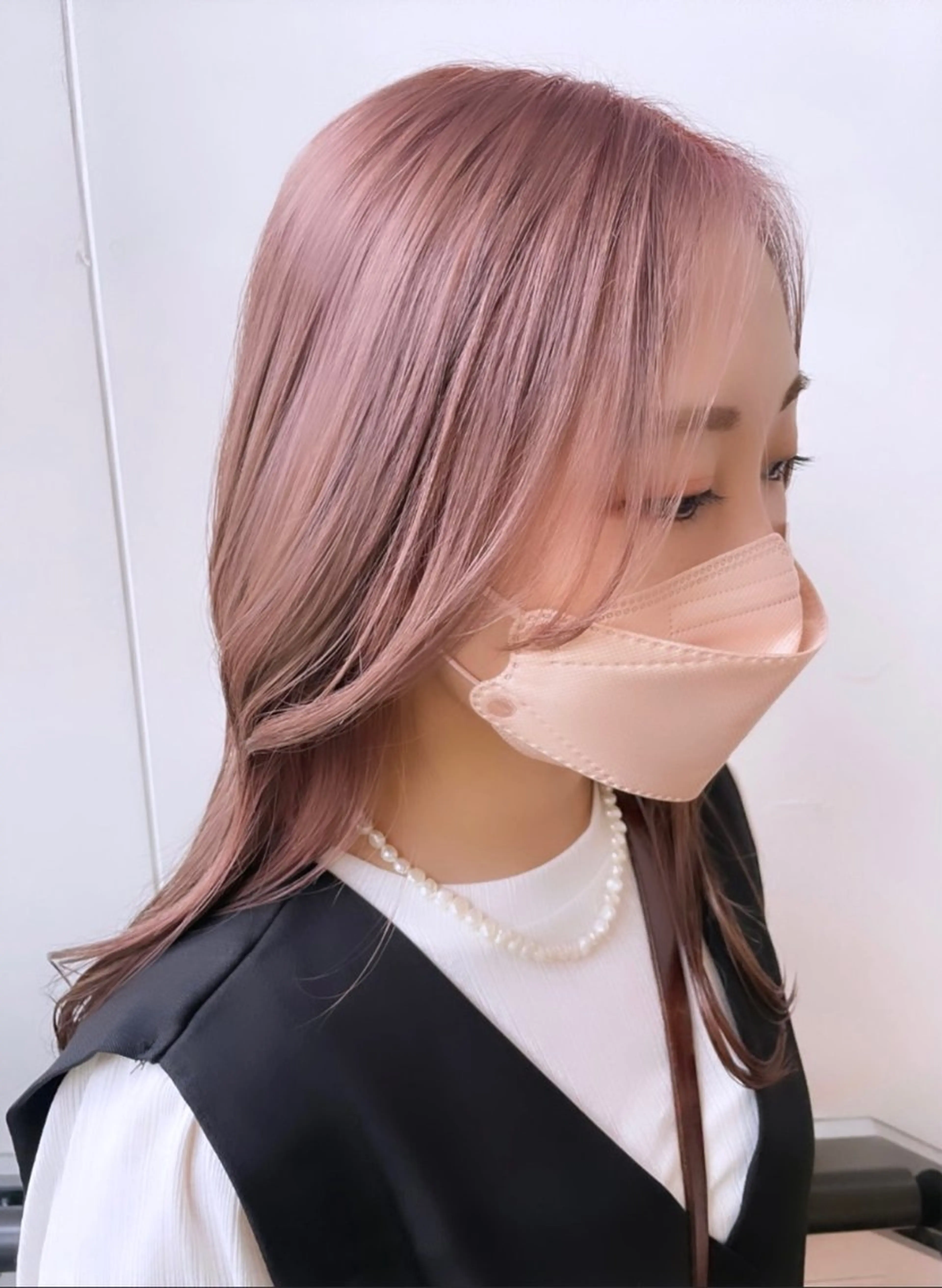 ロング カラー ベージュカラー ブリーチ 透明感カラー ピンクカラー ピンクベージュ ayaka |トレンドヘアのヘアスタイル