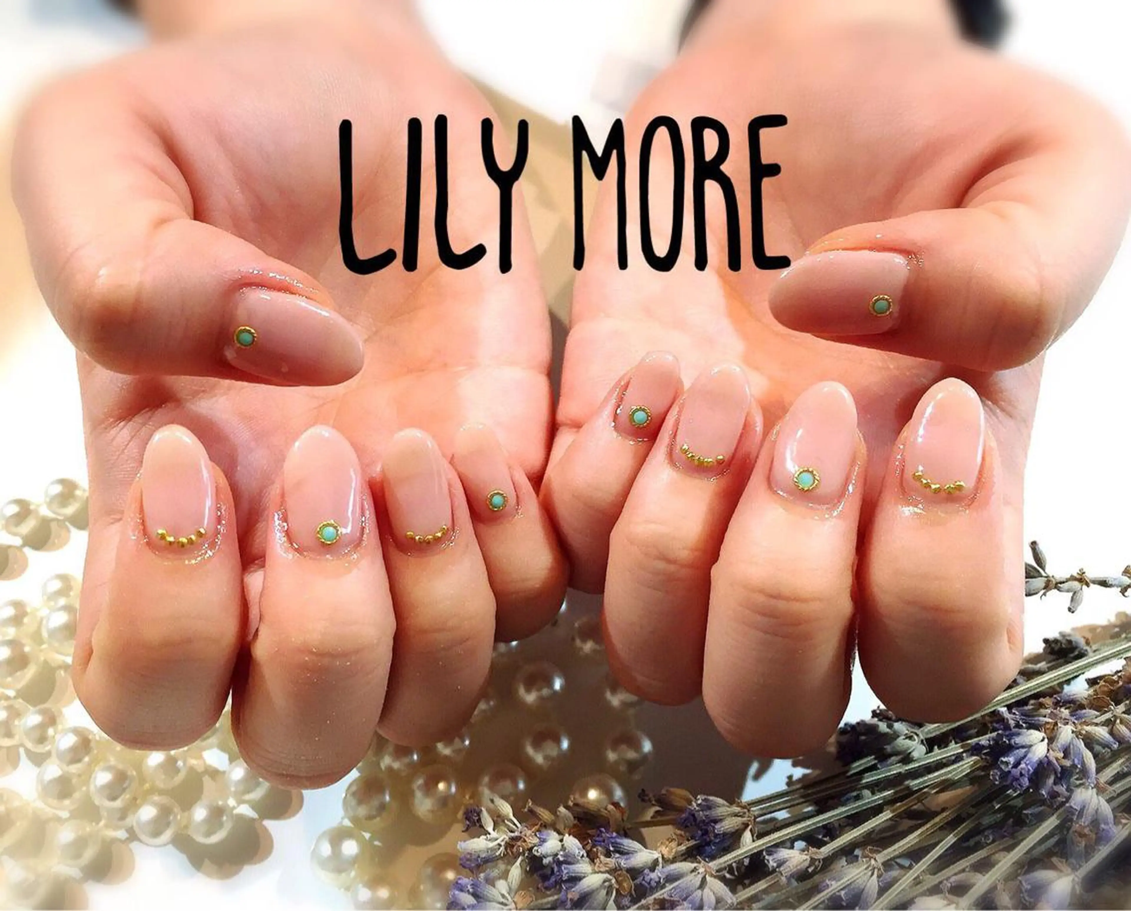 ネイル シンプルネイル Lily closetのネイルデザイン