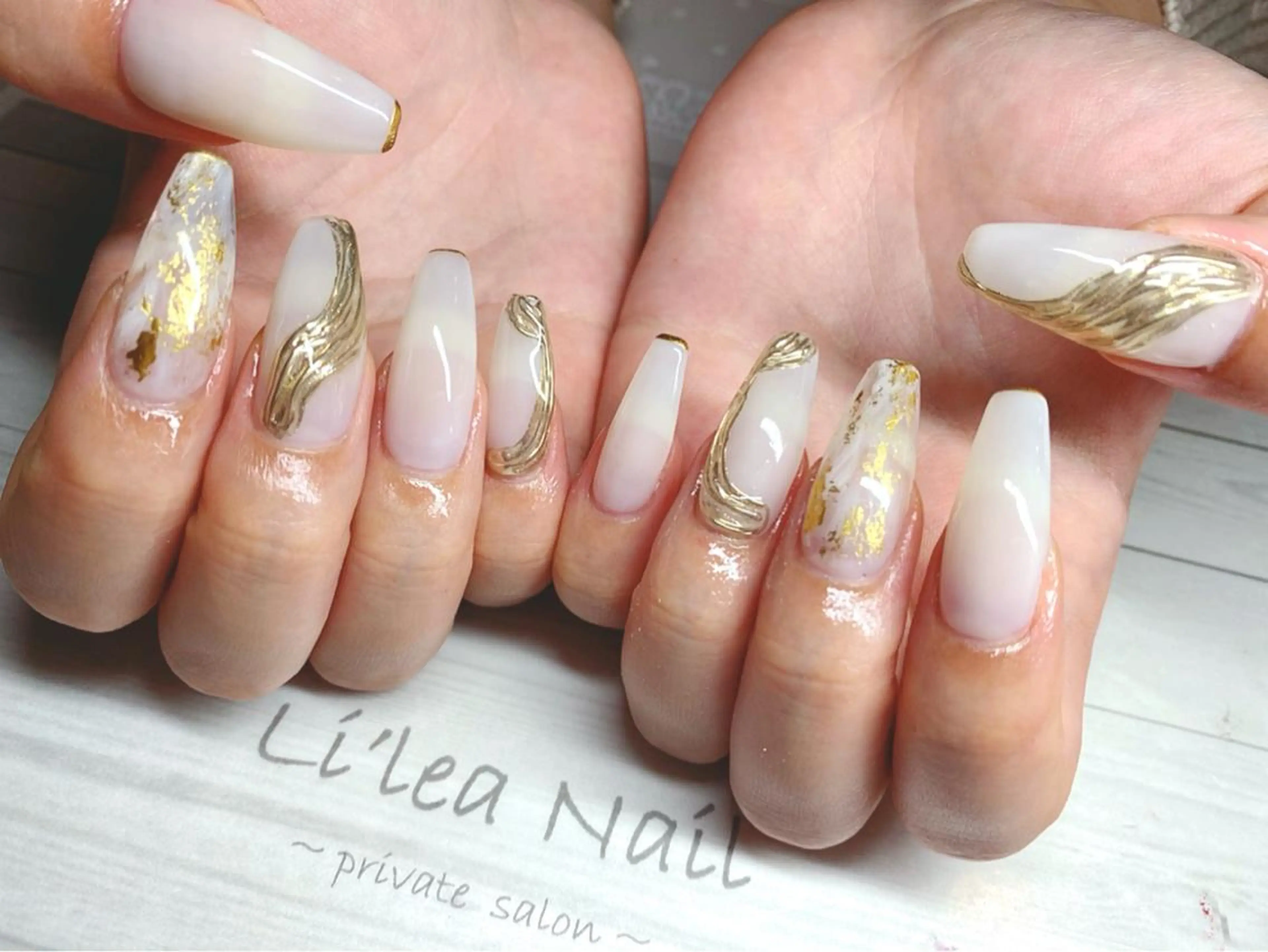 ネイル Li'leaNail AINAのネイルデザイン