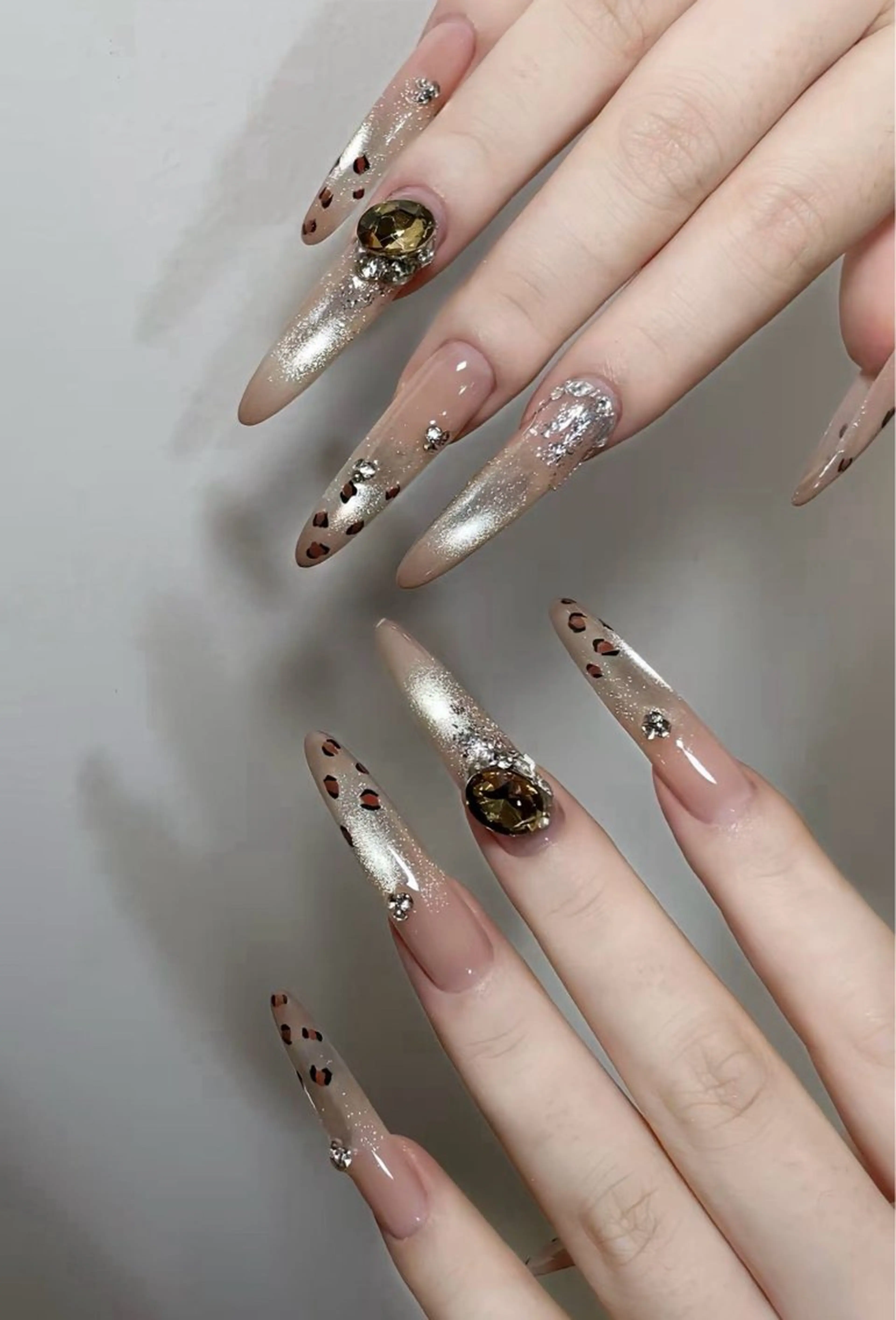 ネイル ハンドネイル 長さだし専門店 M2 rikaのネイルデザイン