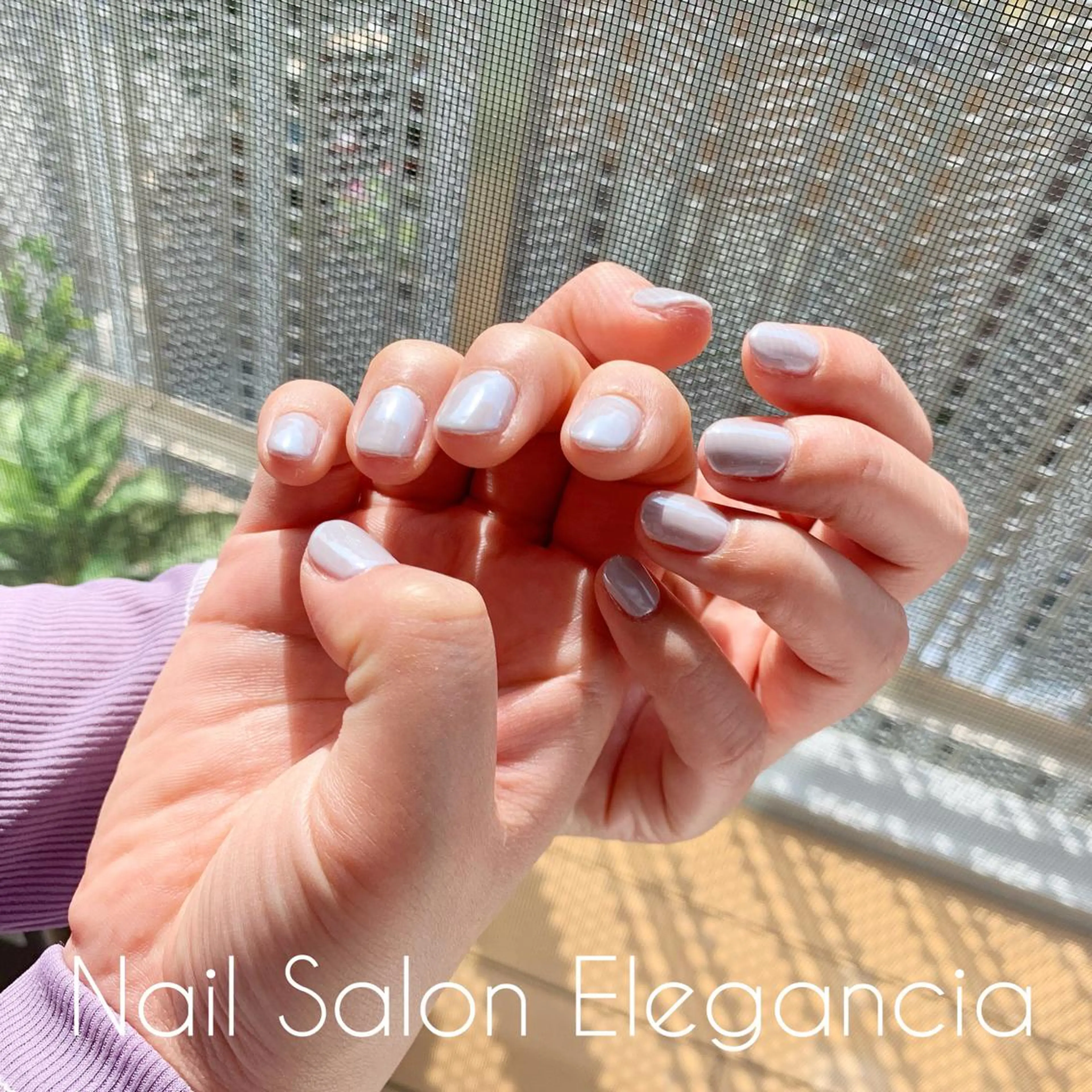 ネイル オーロラネイル ミラーネイル ワンカラーネイル ハンドネイル Elegancia. Hiromiのネイルデザイン