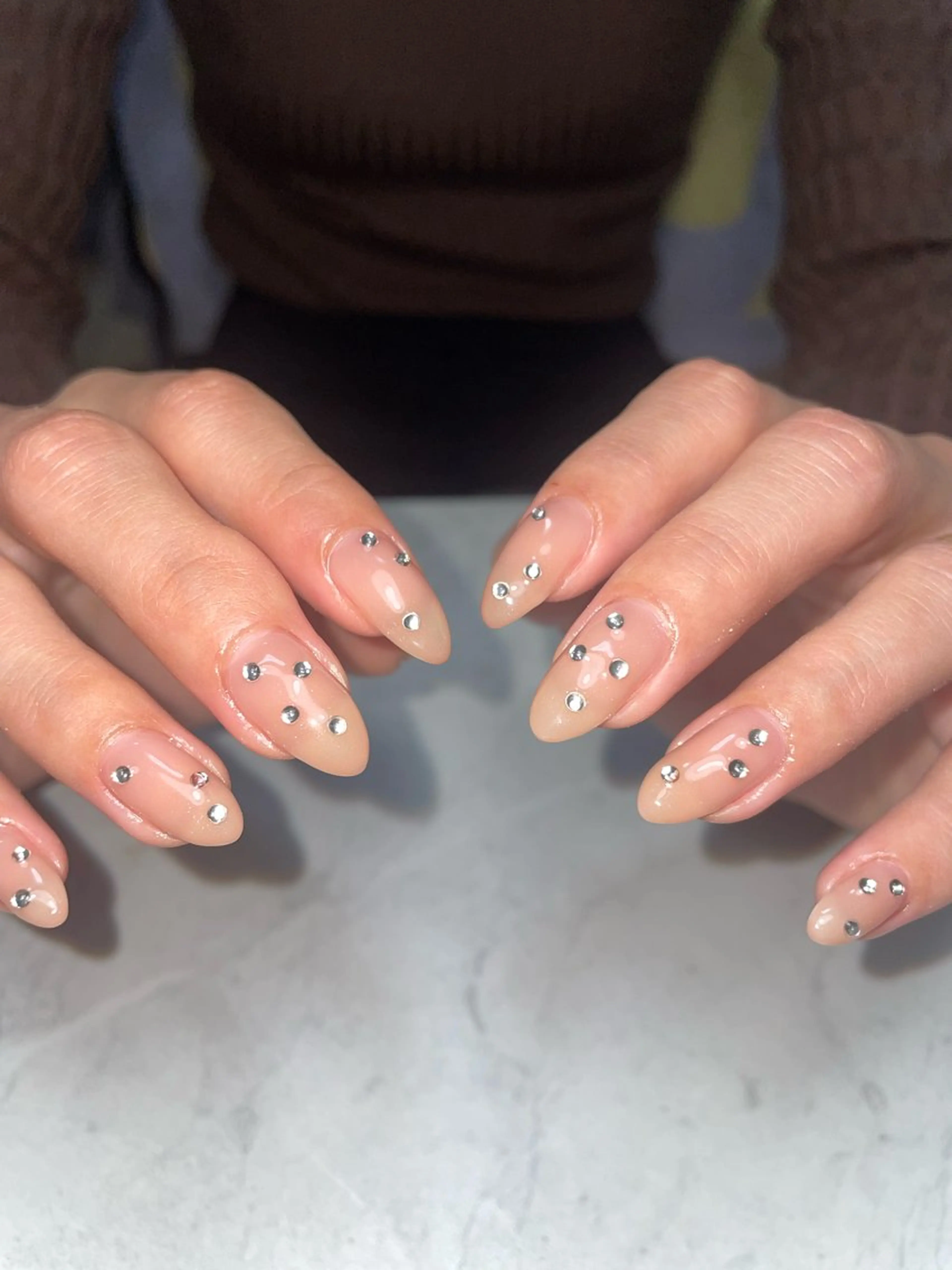 ネイル オフィスネイル シンプルネイル ストーンネイル ハンドネイル miinail miyuuのネイルデザイン