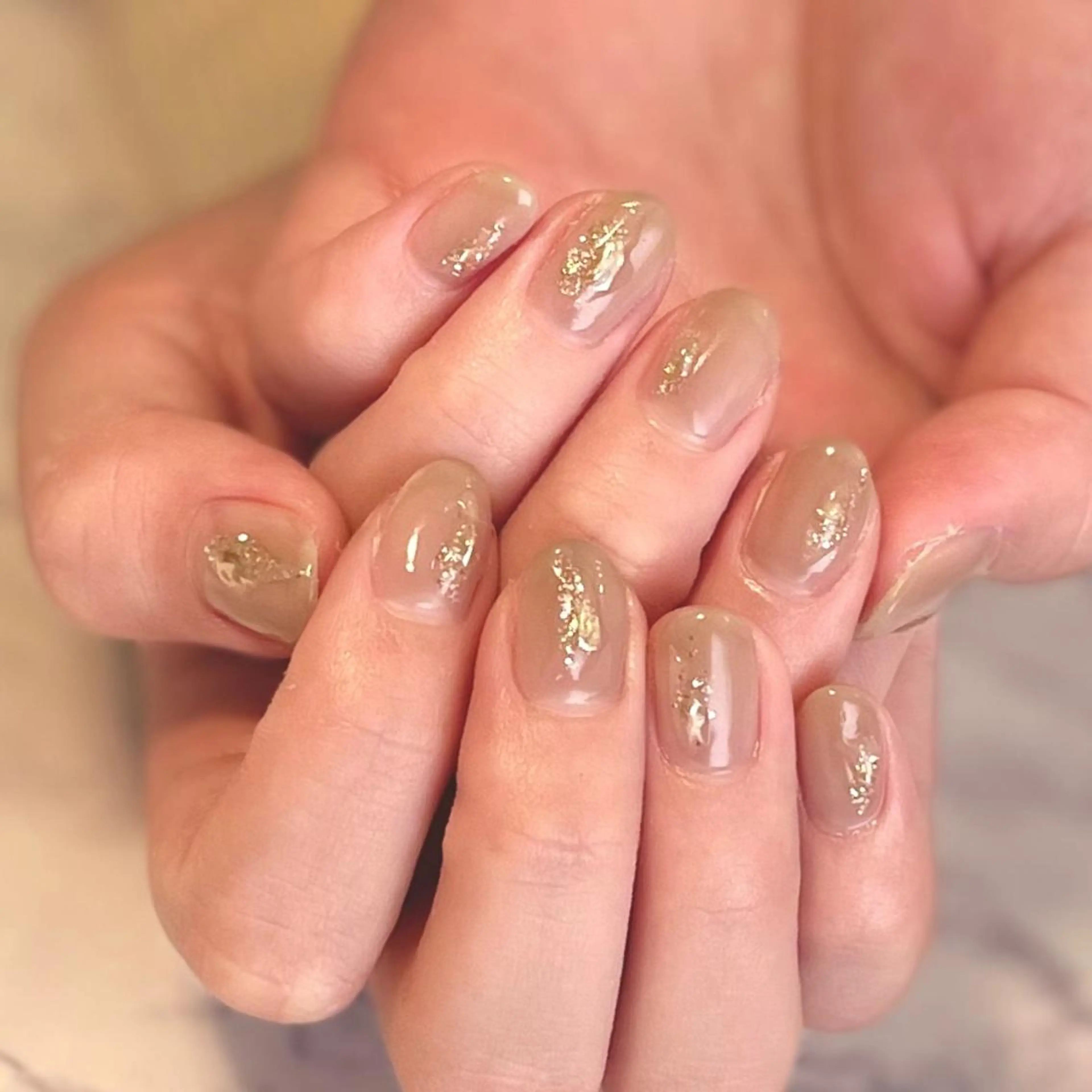 ネイル ニュアンスネイル KOMINE TOMOKOのネイルデザイン