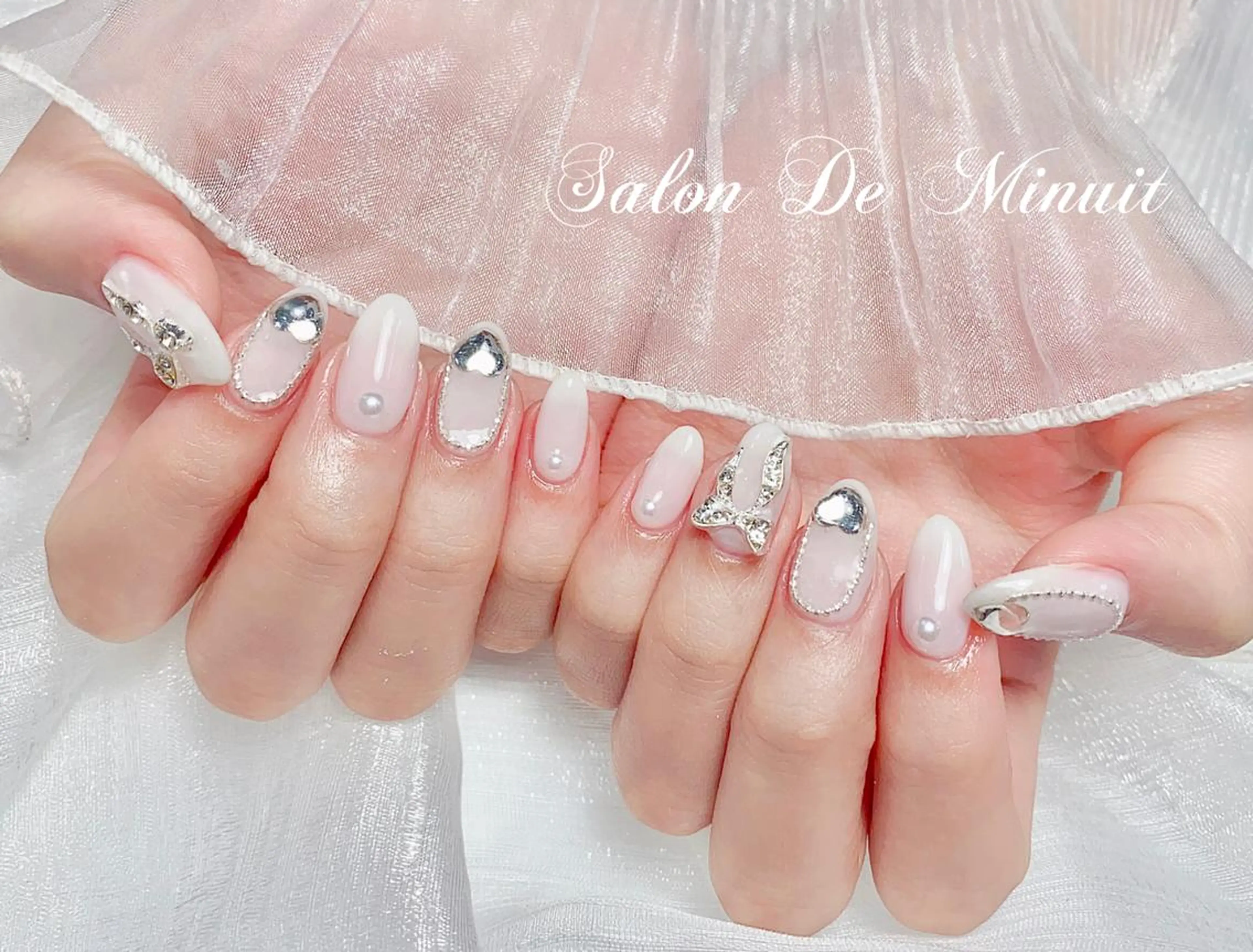 ネイル ハンドネイル ハンドケア Momo 🤍のネイルデザイン