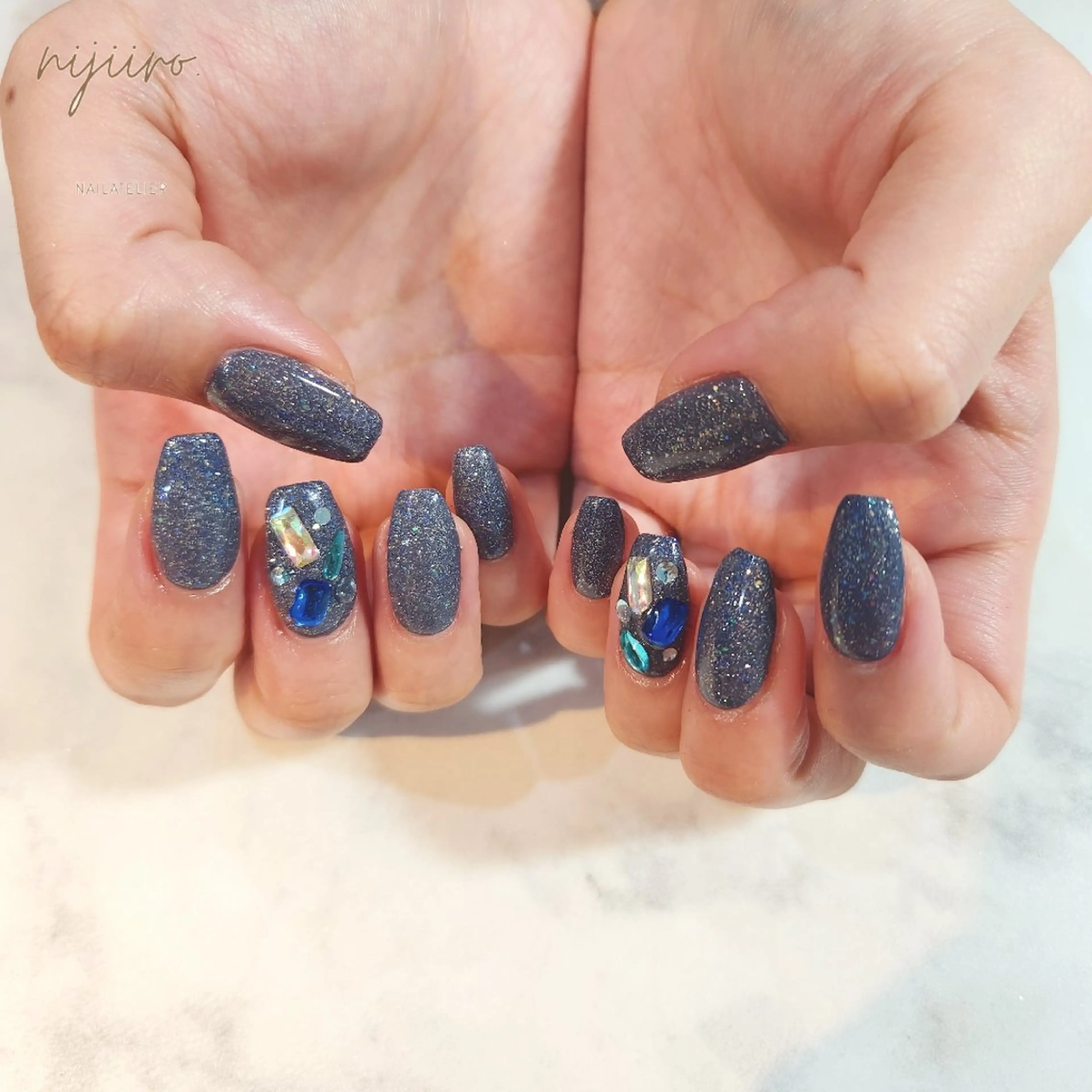 ネイル ハンドネイル nailatelier nijiiro.所属・nijiiro🌈 サトウのネイルデザイン