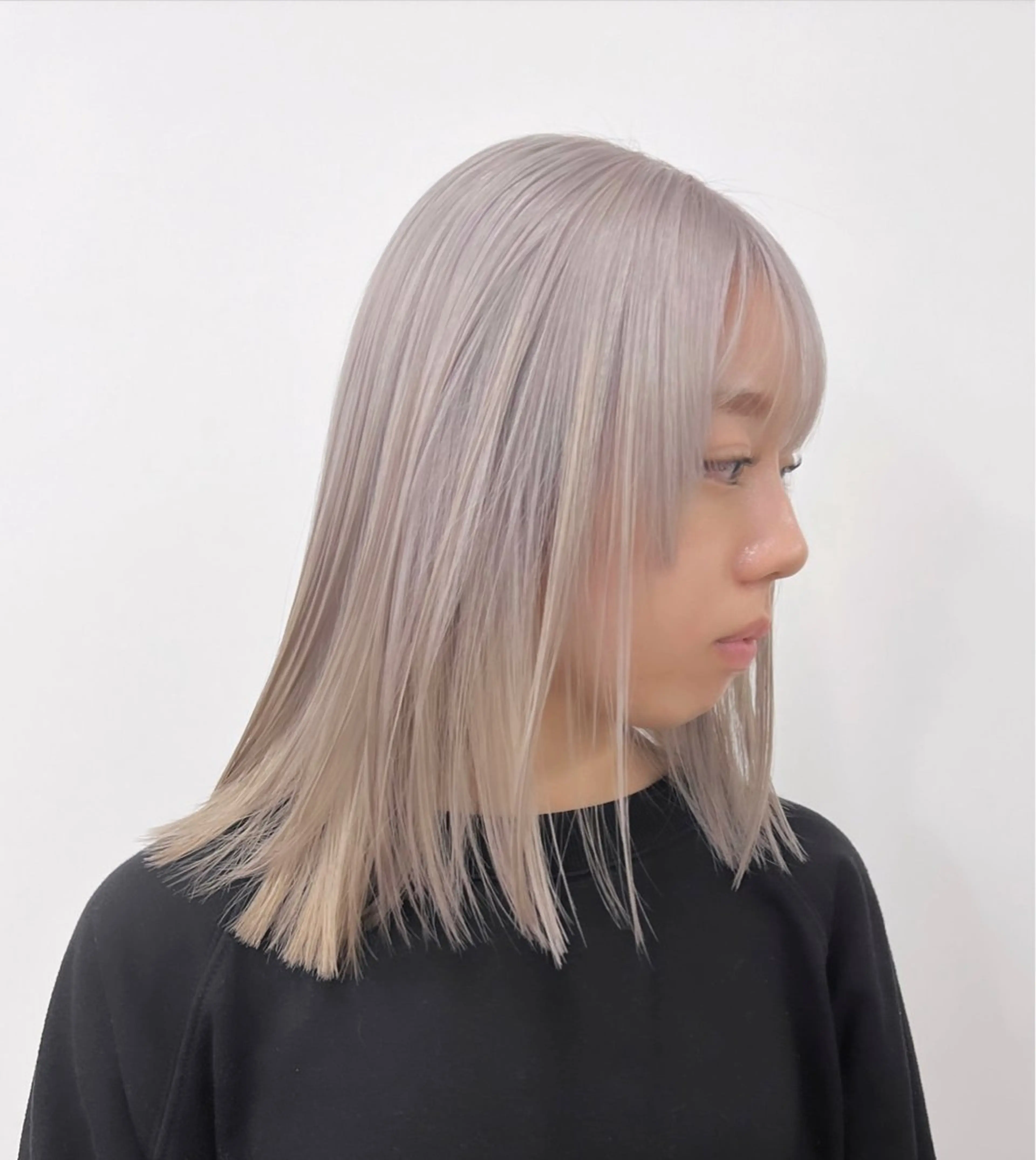 ミディアム カラー ベージュカラー ブリーチ ブロンド ブラウンカラー ケアブリーチ カット ヘアカラー トリートメント nico TOKYO 渋谷所属・ブリーチ　ハイトーン 特化🌈フジタハルキのヘアスタイル