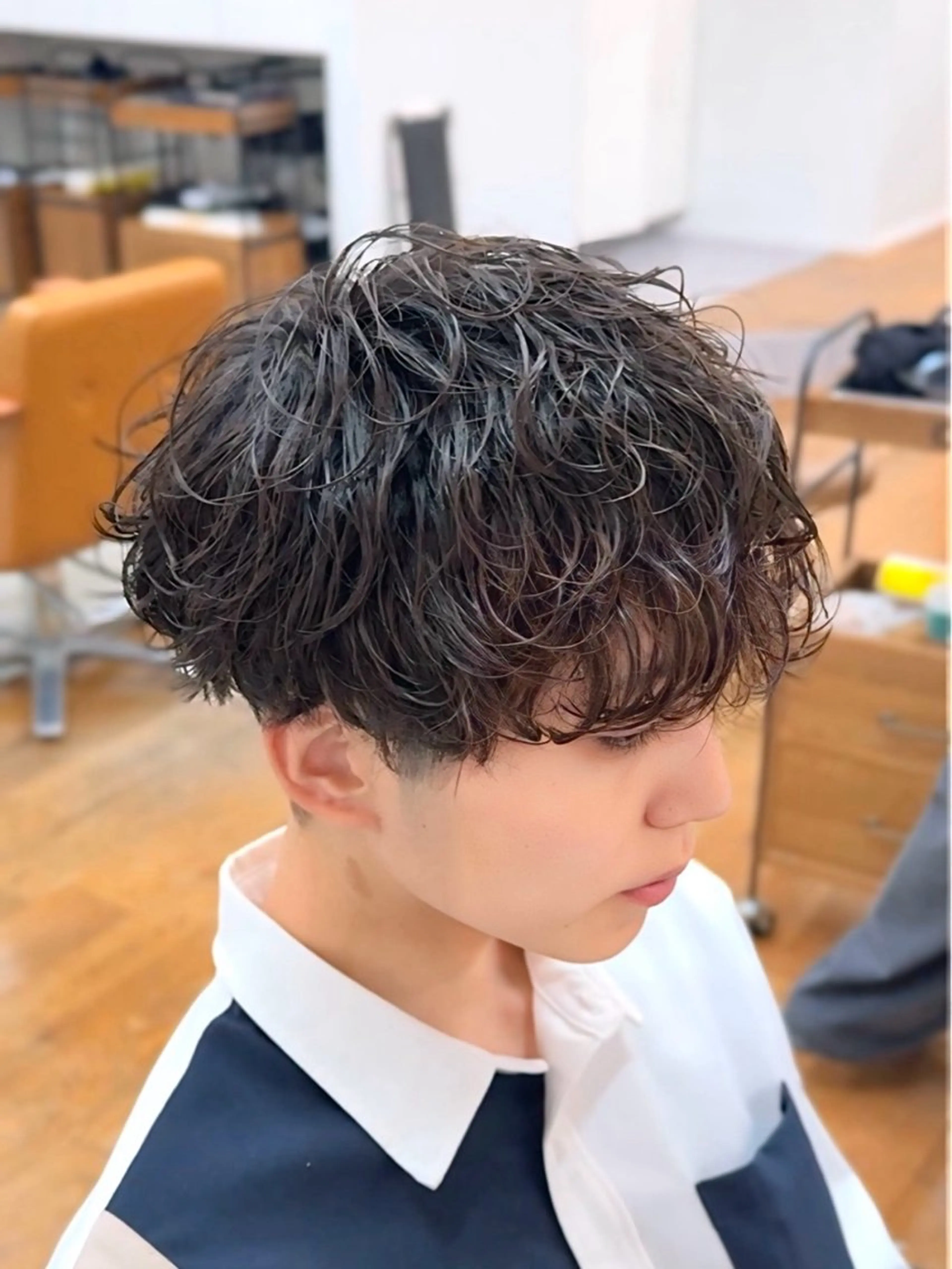 minimo限定割【メンズカット＋波巻きスパイラルパーマ】の写真