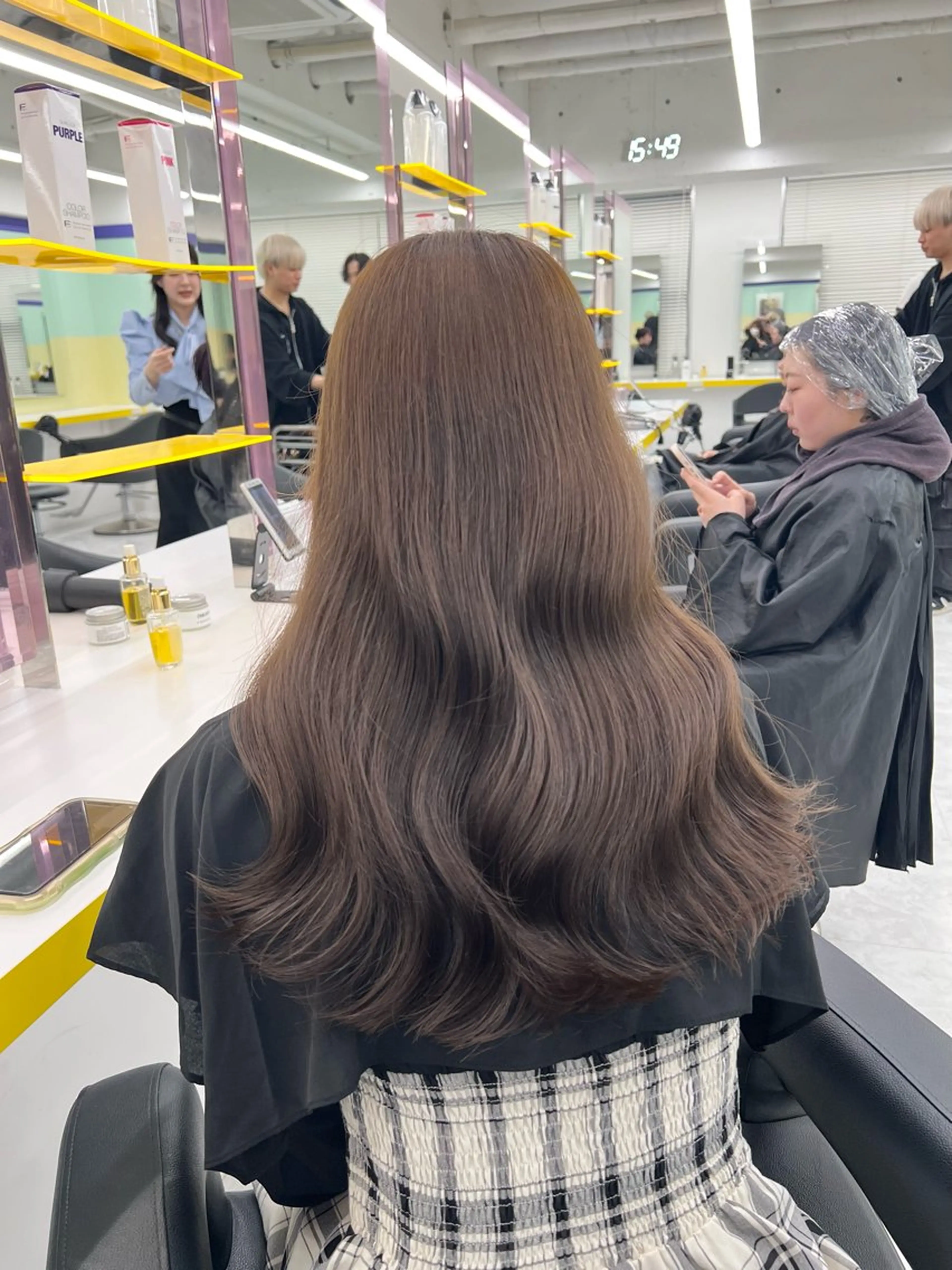 セミロング レイヤー/韓国❣️ 髪質改善/亘紘輝のヘアスタイル