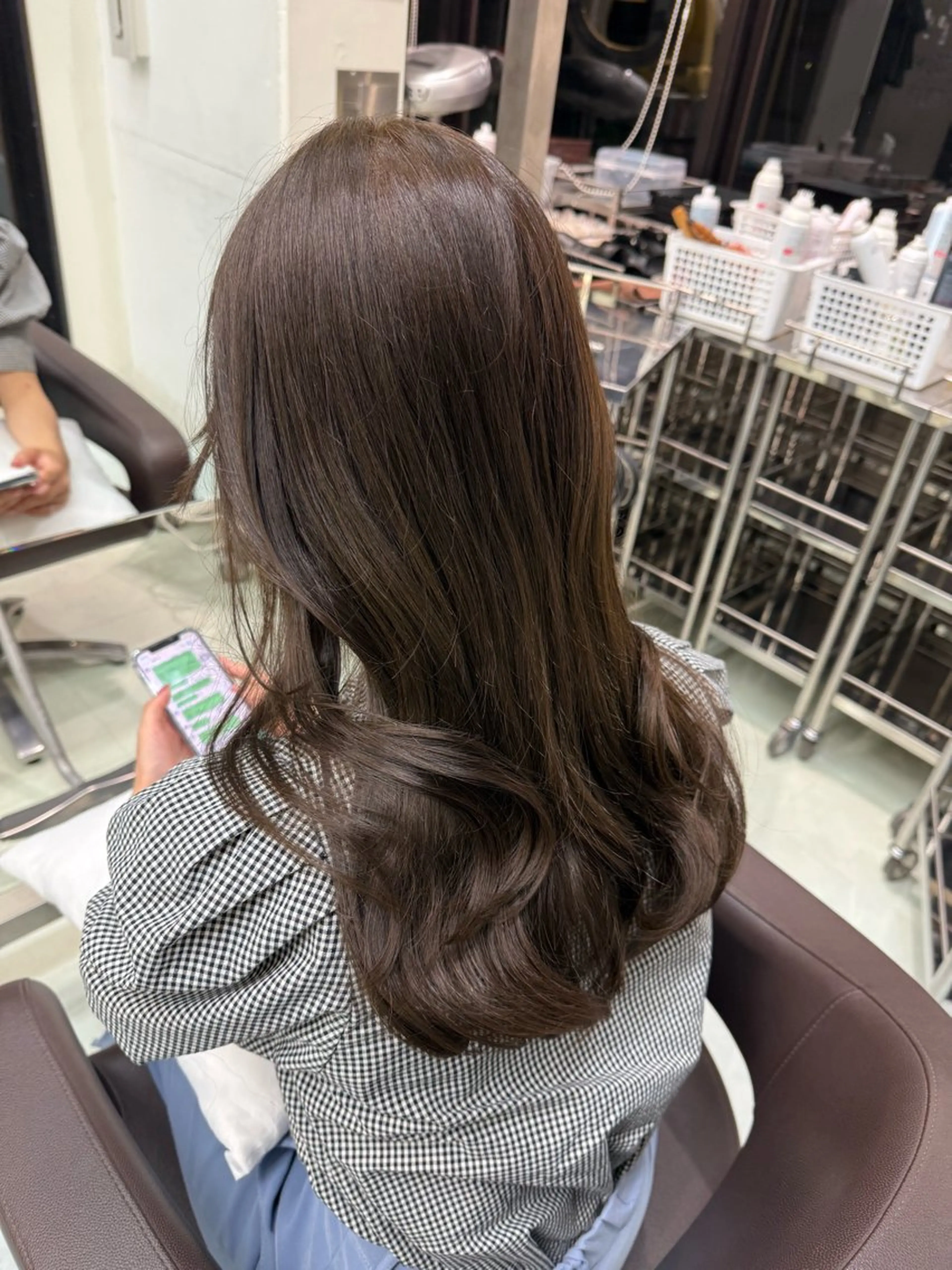 セミロング カット ヘアカラー トリートメント ヘアーメイクWILL 西宮店所属・WILL西宮 藤原 佳奈/髪質改善/艶髪のヘアスタイル