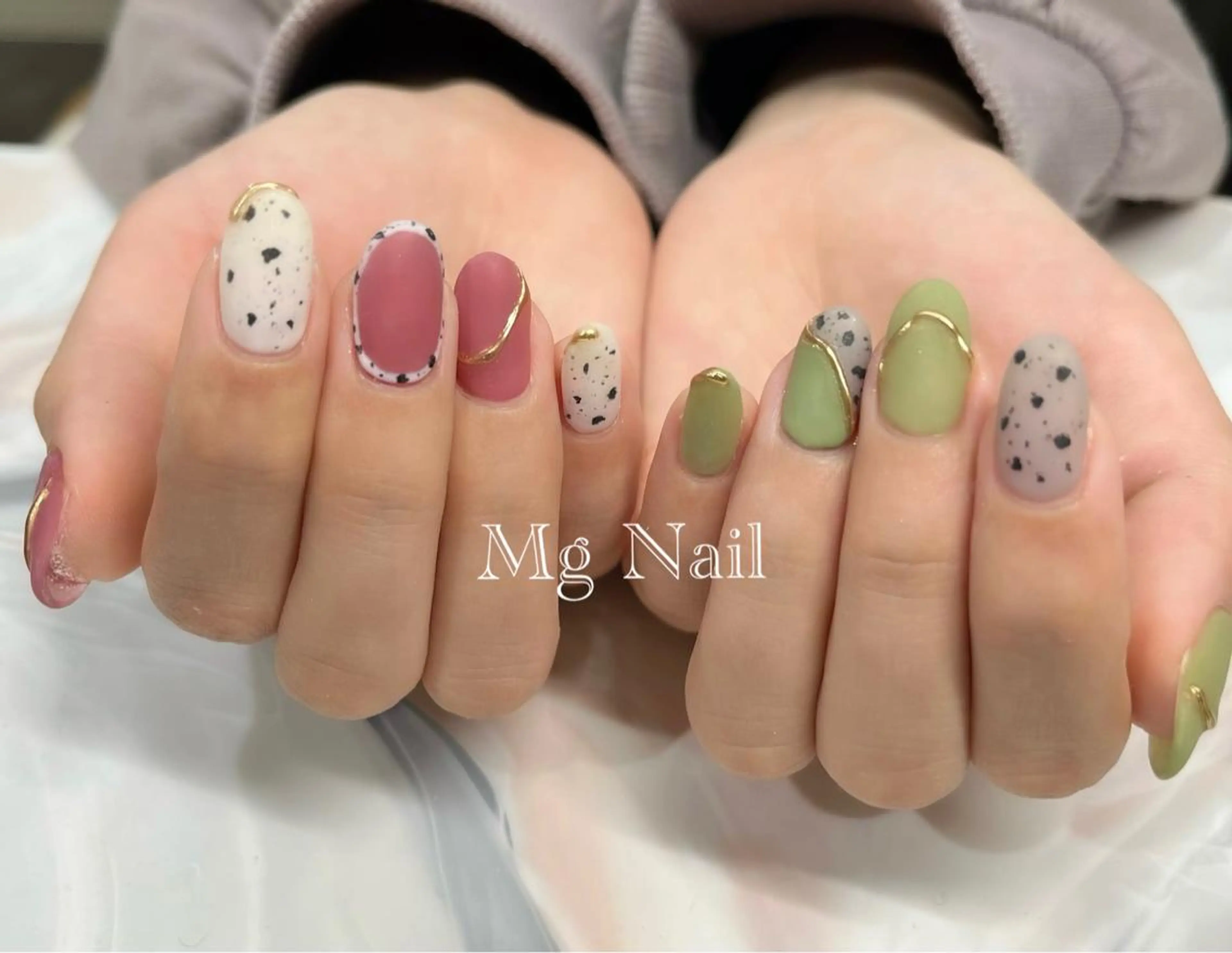 ネイル Mg Nailのネイルデザイン