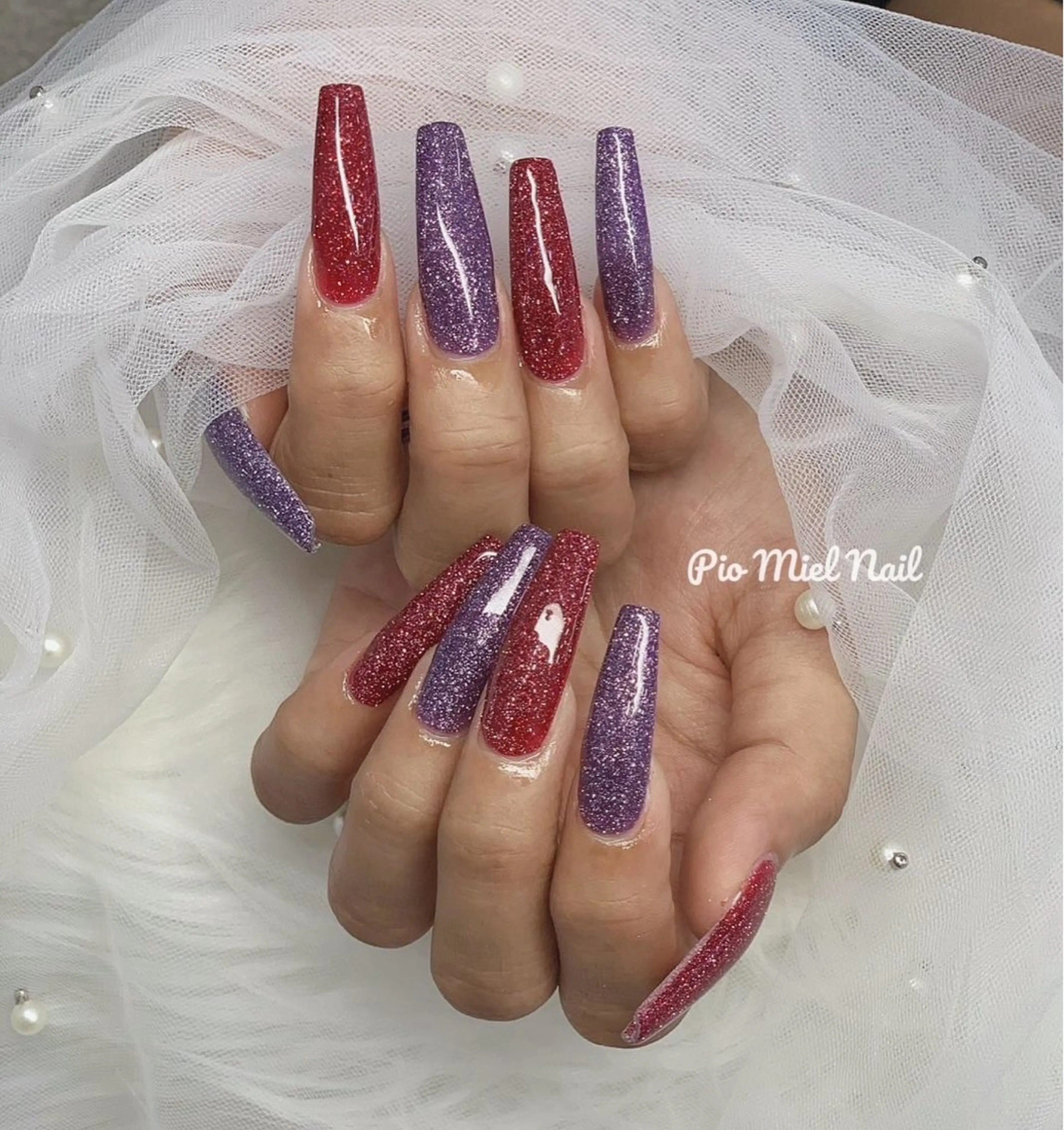 ネイル アートネイル ジェルネイル ラメ(グリッター) ロングネイル ワンカラーネイル ハンドネイル momo 長さだしのネイルデザイン