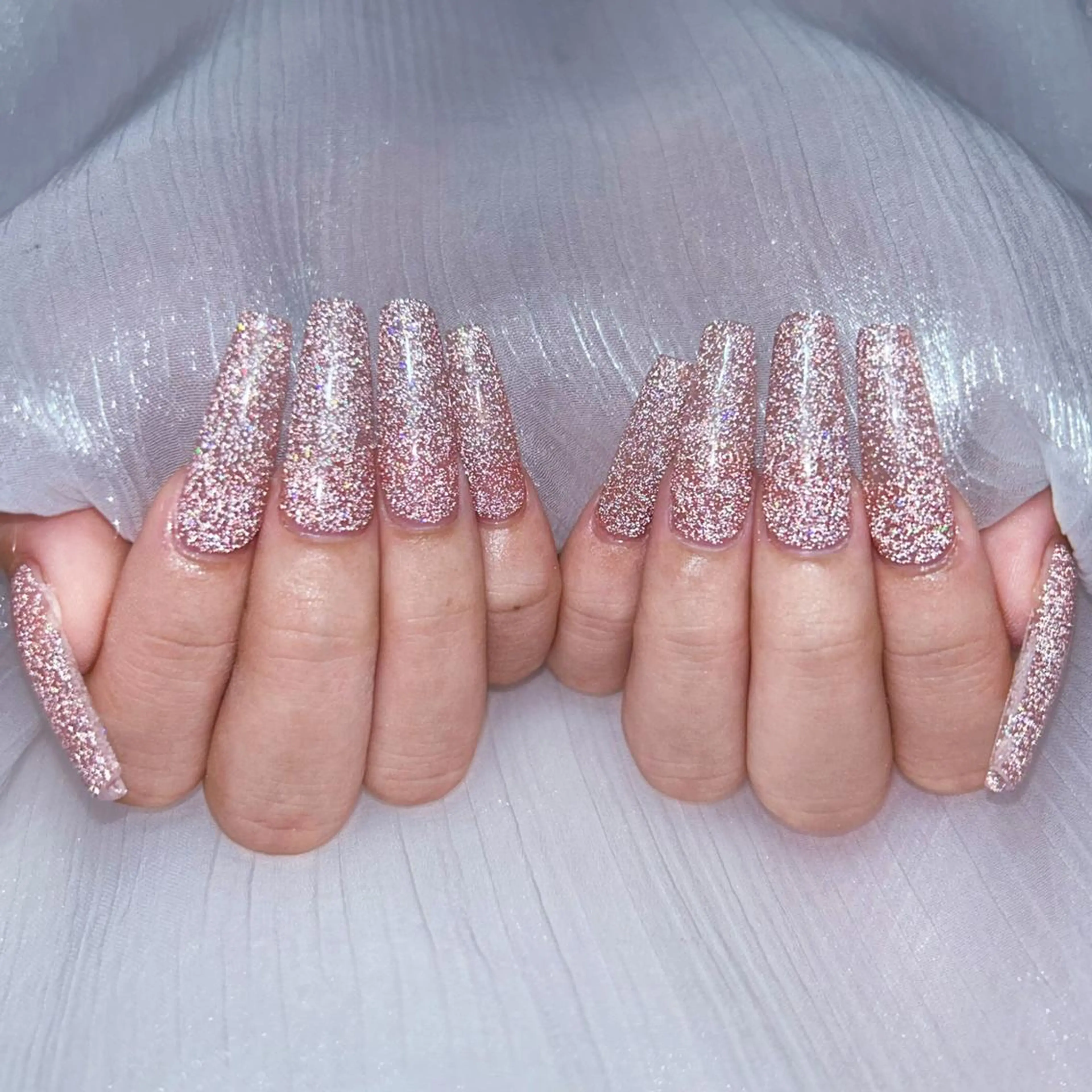 ネイル アートネイル オーロラネイル ガーリー キラキラネイル マグネットネイル ハンドネイル DIAMOND 💅のネイルデザイン