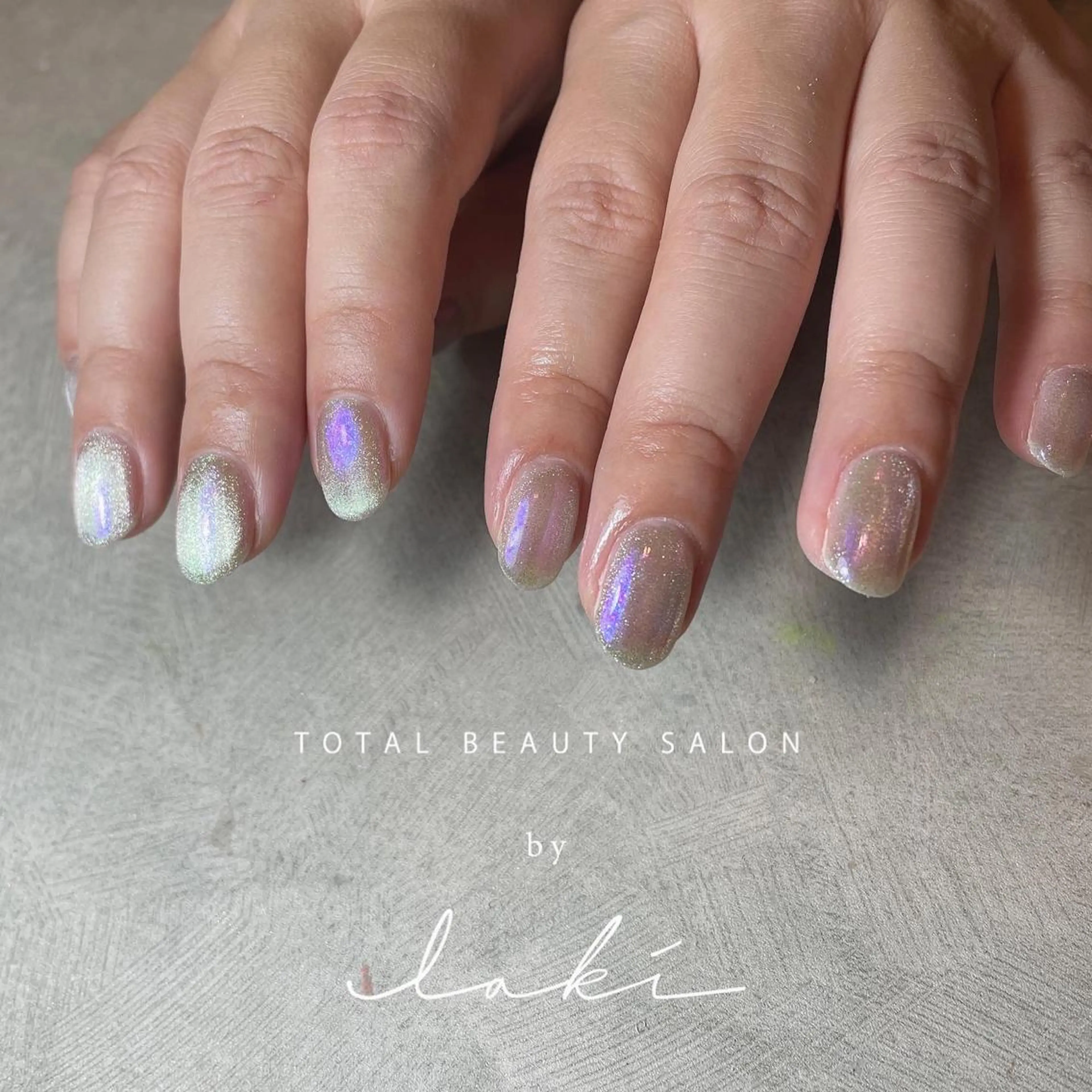 ネイル オーロラネイル マグネットネイル ハンドネイル my&所属・my&_ maimiのネイルデザイン