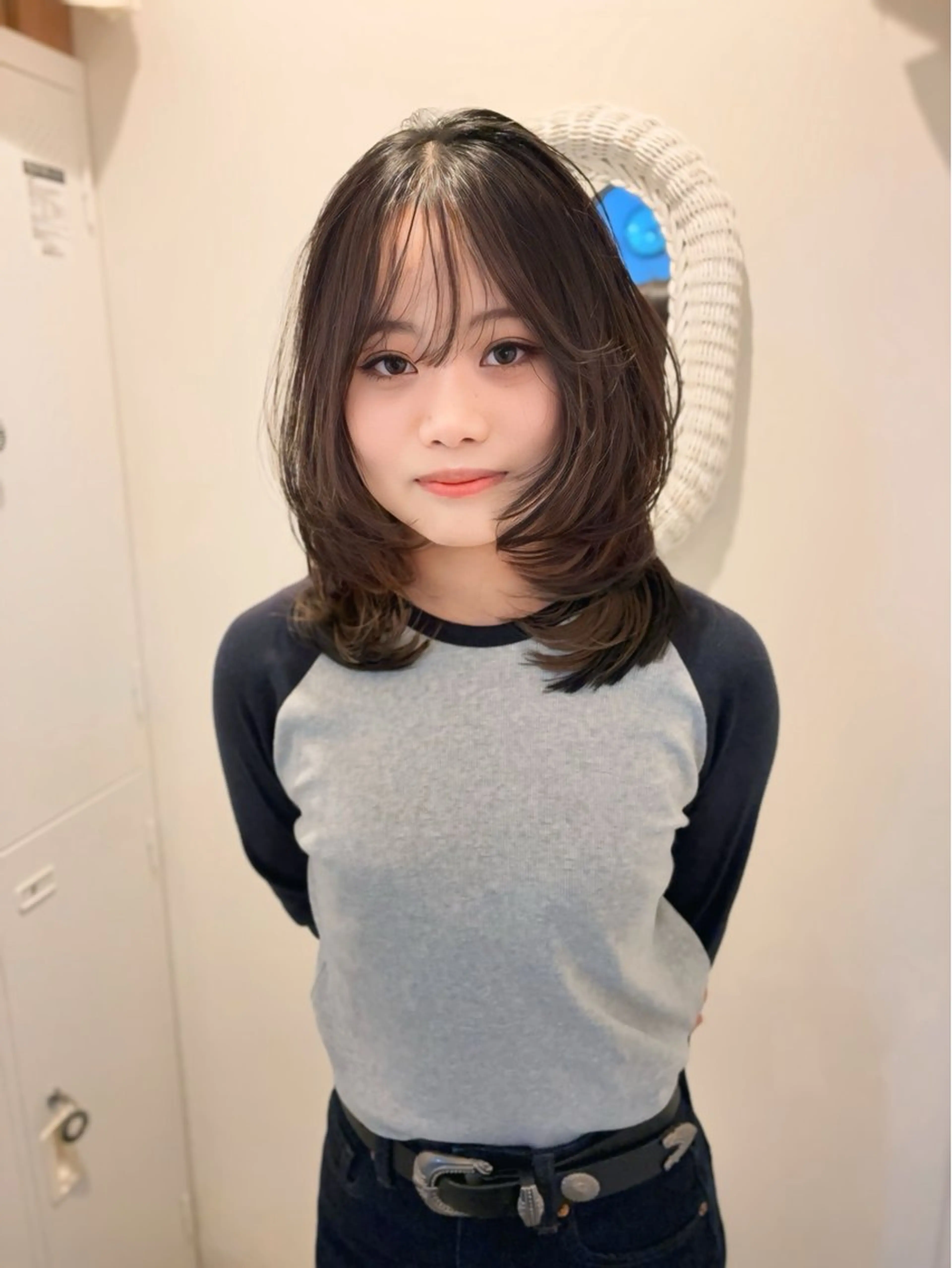 ミディアム レイヤーカット カット ヘアカラー SEIRA🤍 レイヤーカットのヘアスタイル