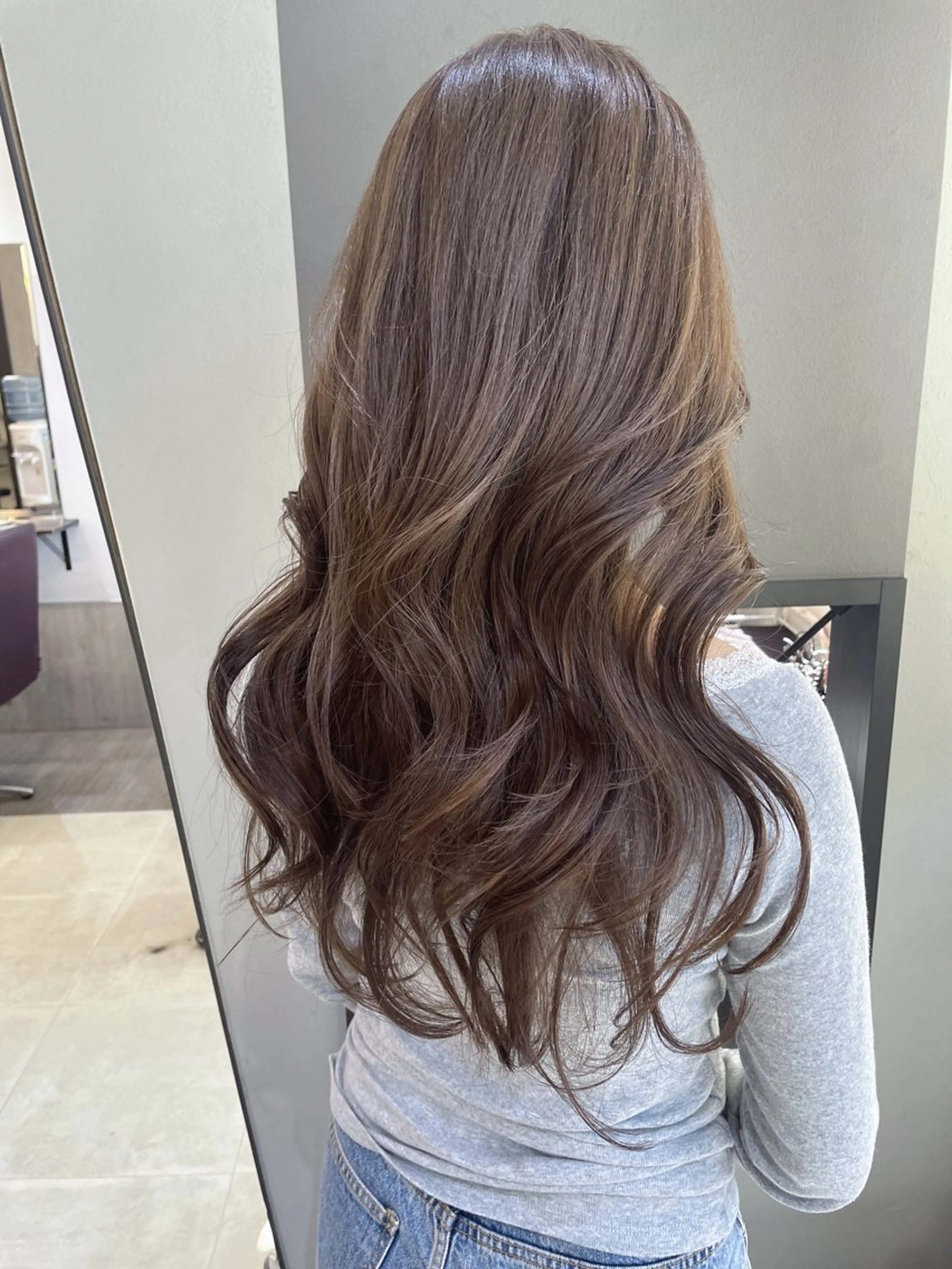 ロング カラー レイヤーカット AIRI layer cut hairのヘアスタイル