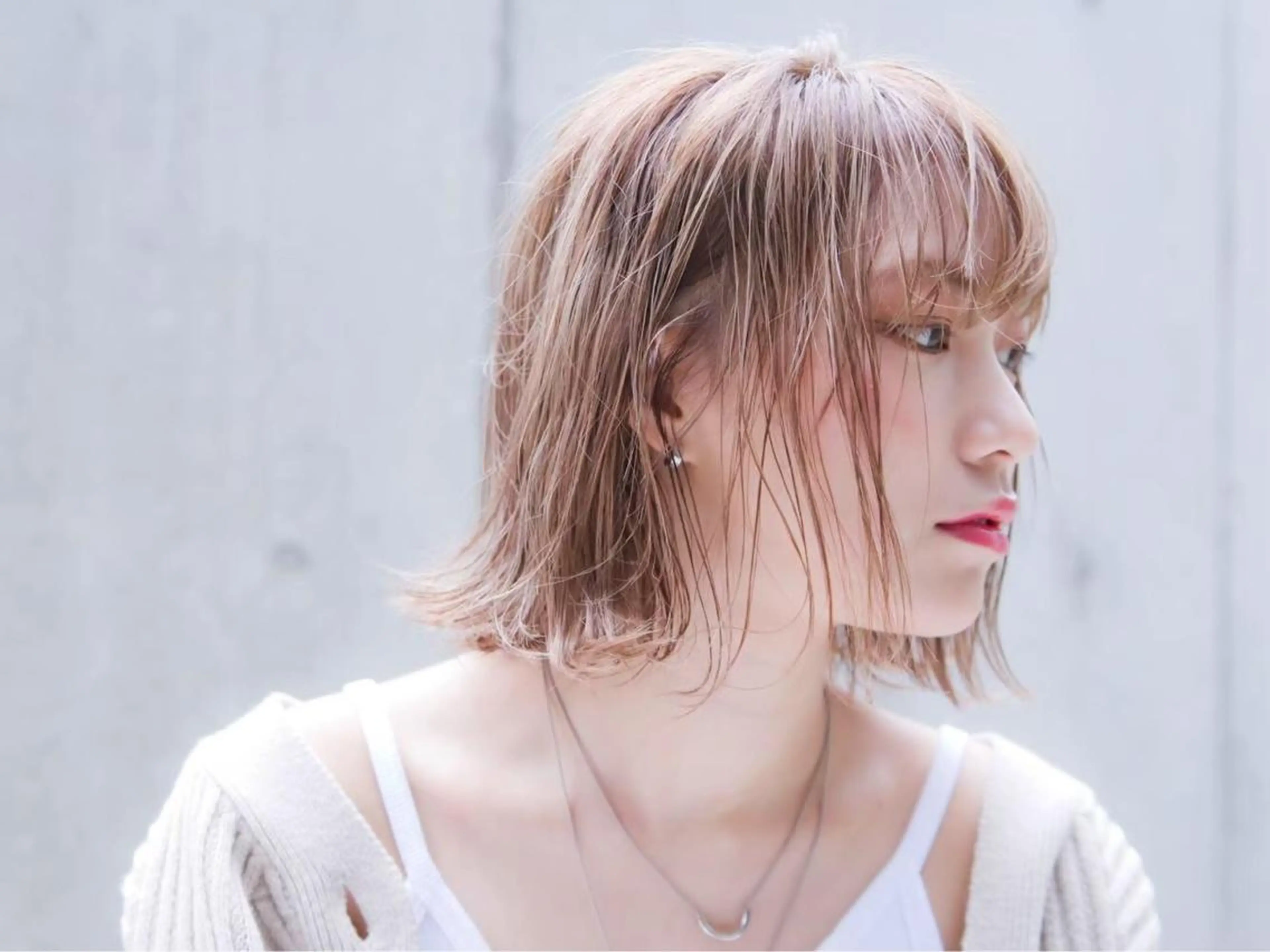 ショート カラー ヘアアレンジ ブロンド ヘアカラー トリートメント ヘアセット 金子 廉のヘアスタイル