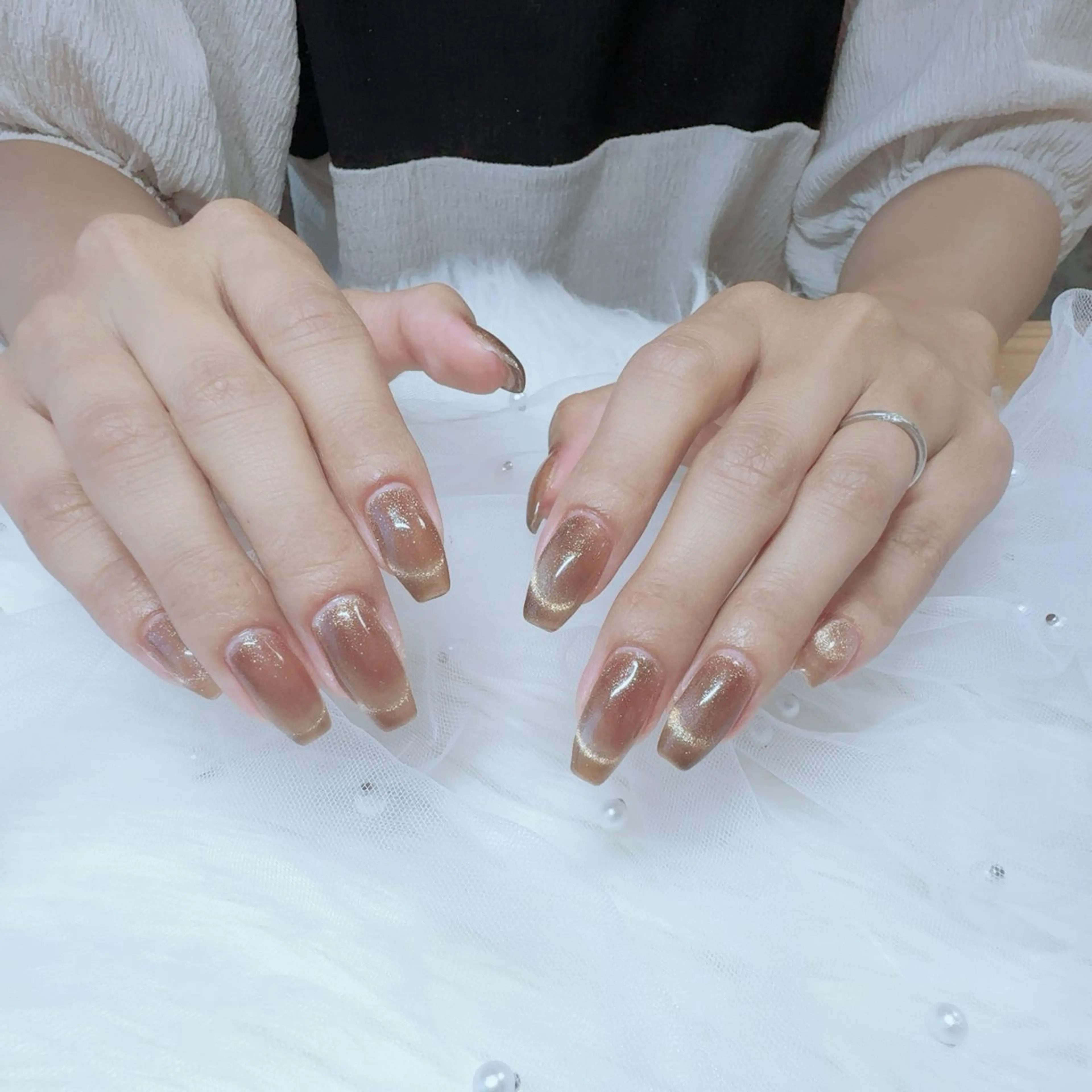 ネイル フレンチネイル マグネットネイル ハンドネイル 🐝TOMO🎀ིྀ 【パラジェル取扱店】のネイルデザイン