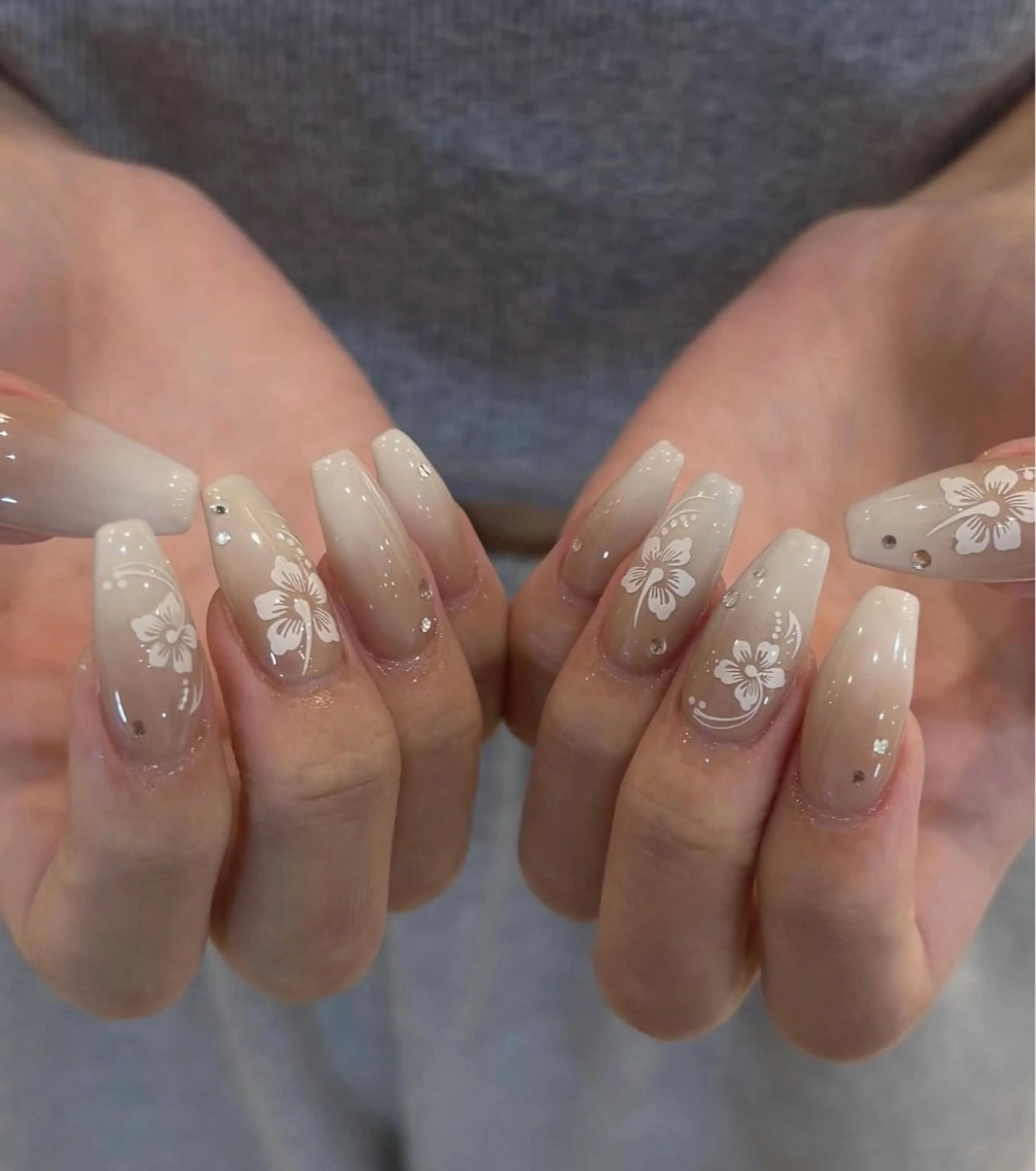 ネイル ハンドネイル BERA NAILSのネイルデザイン