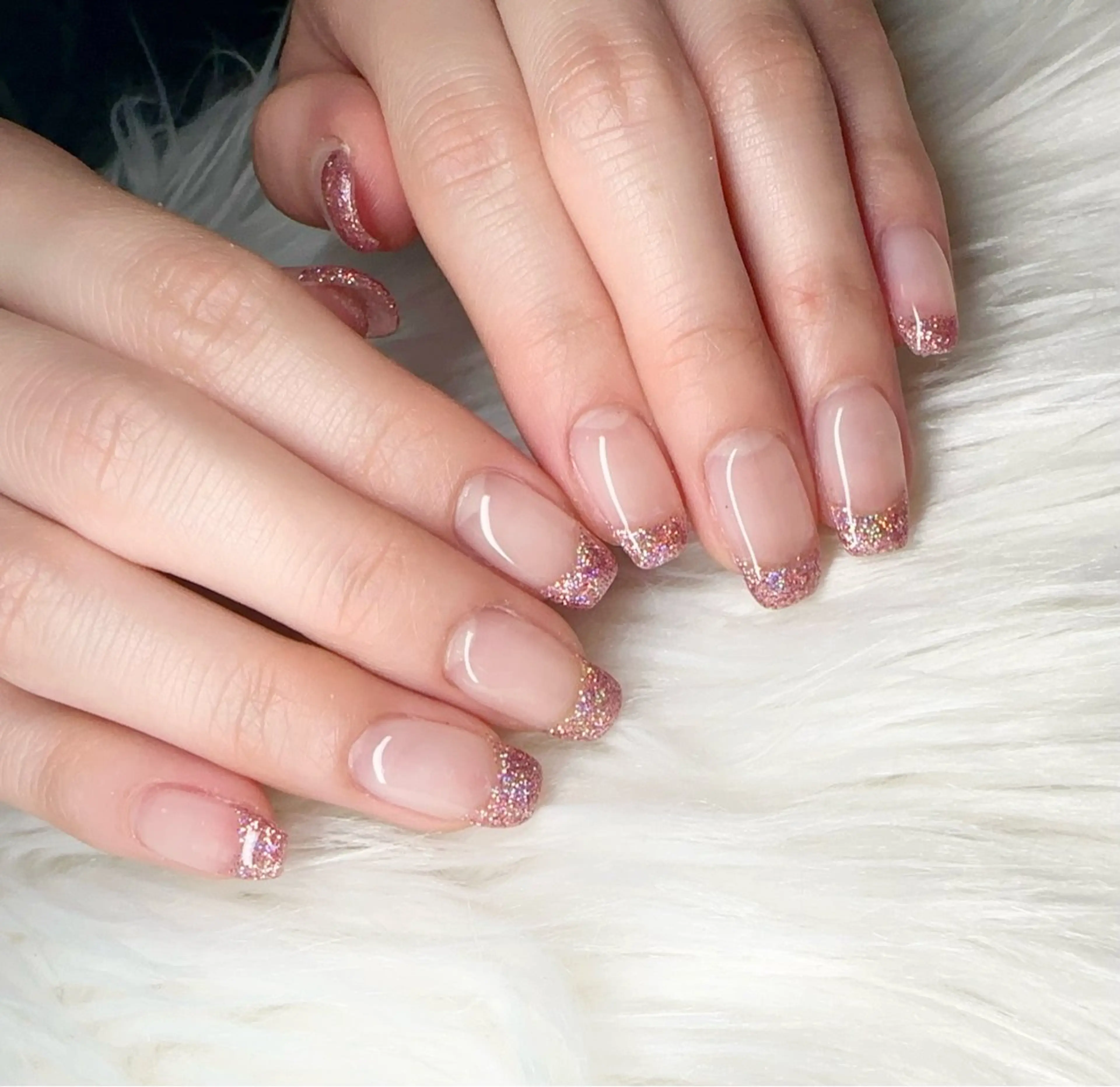 ネイル フレンチネイル ラメ(グリッター) Rnail. misatoのネイルデザイン