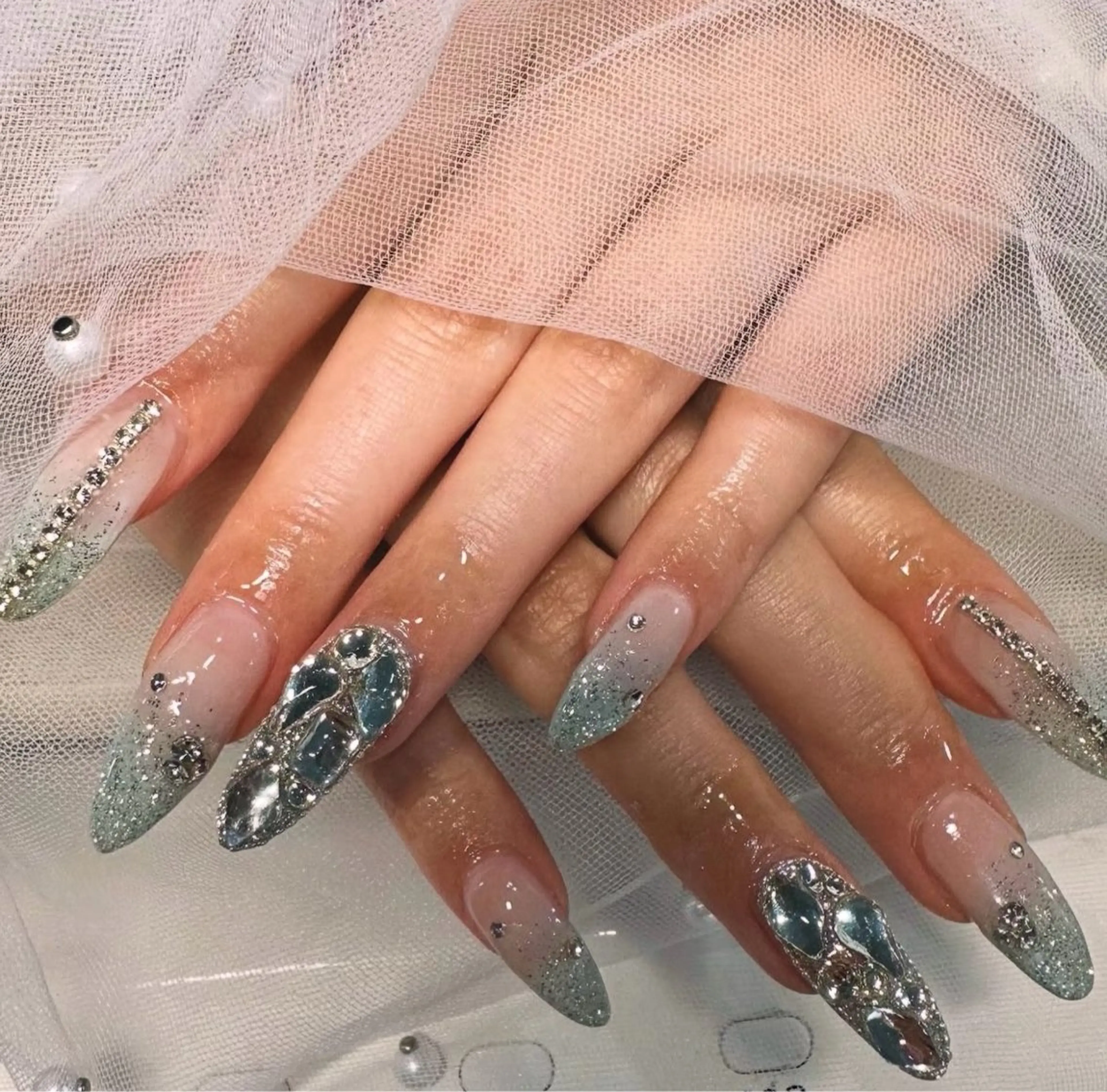 ネイル 山科駅徒歩3分🩷 店長 ゆちのネイルデザイン