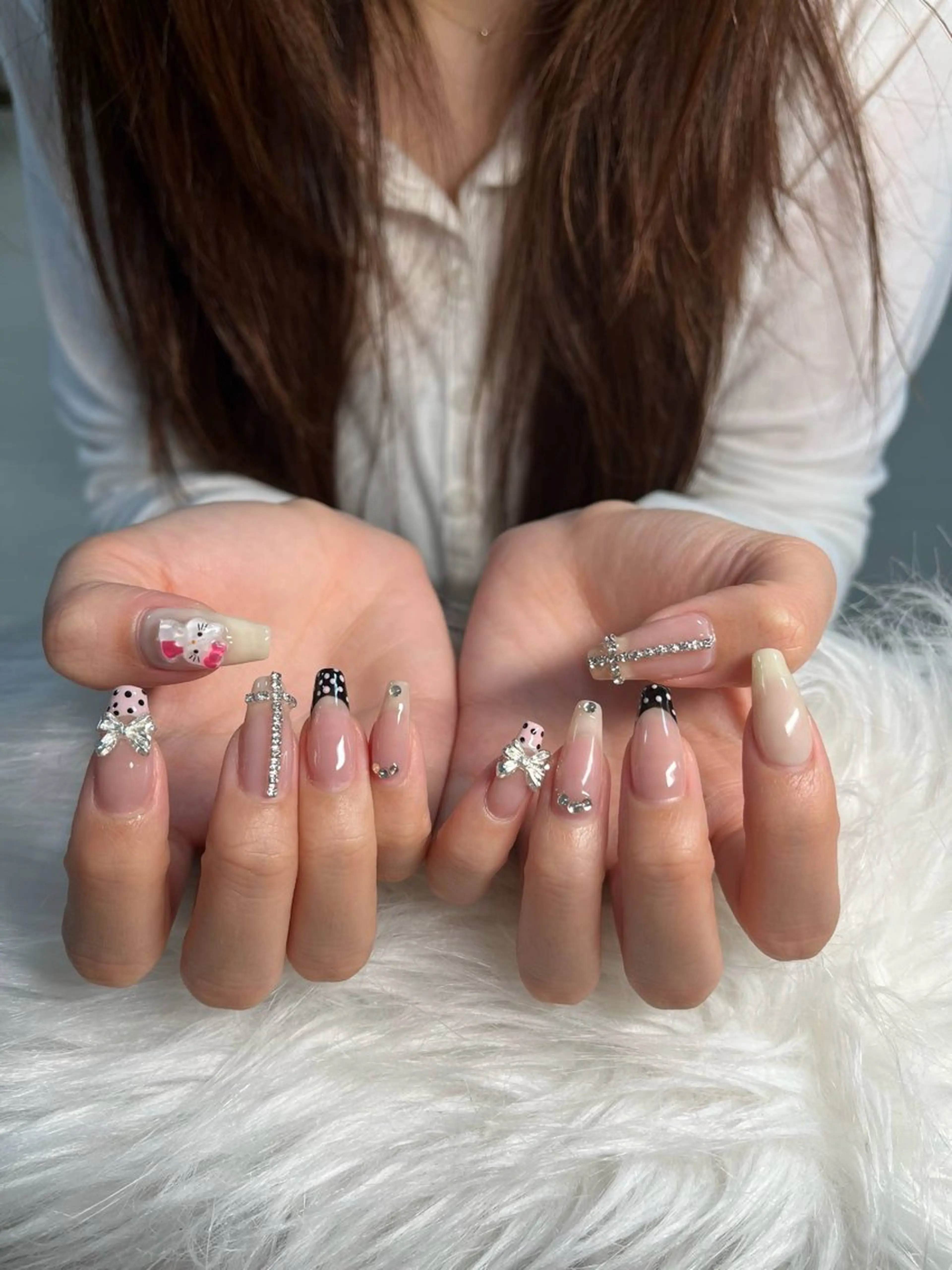 ネイル フレンチネイル ジェルネイル ハロウィン キラキラネイル 韓国ネイル ハンドネイル H.baby Nail Salonのネイルデザイン