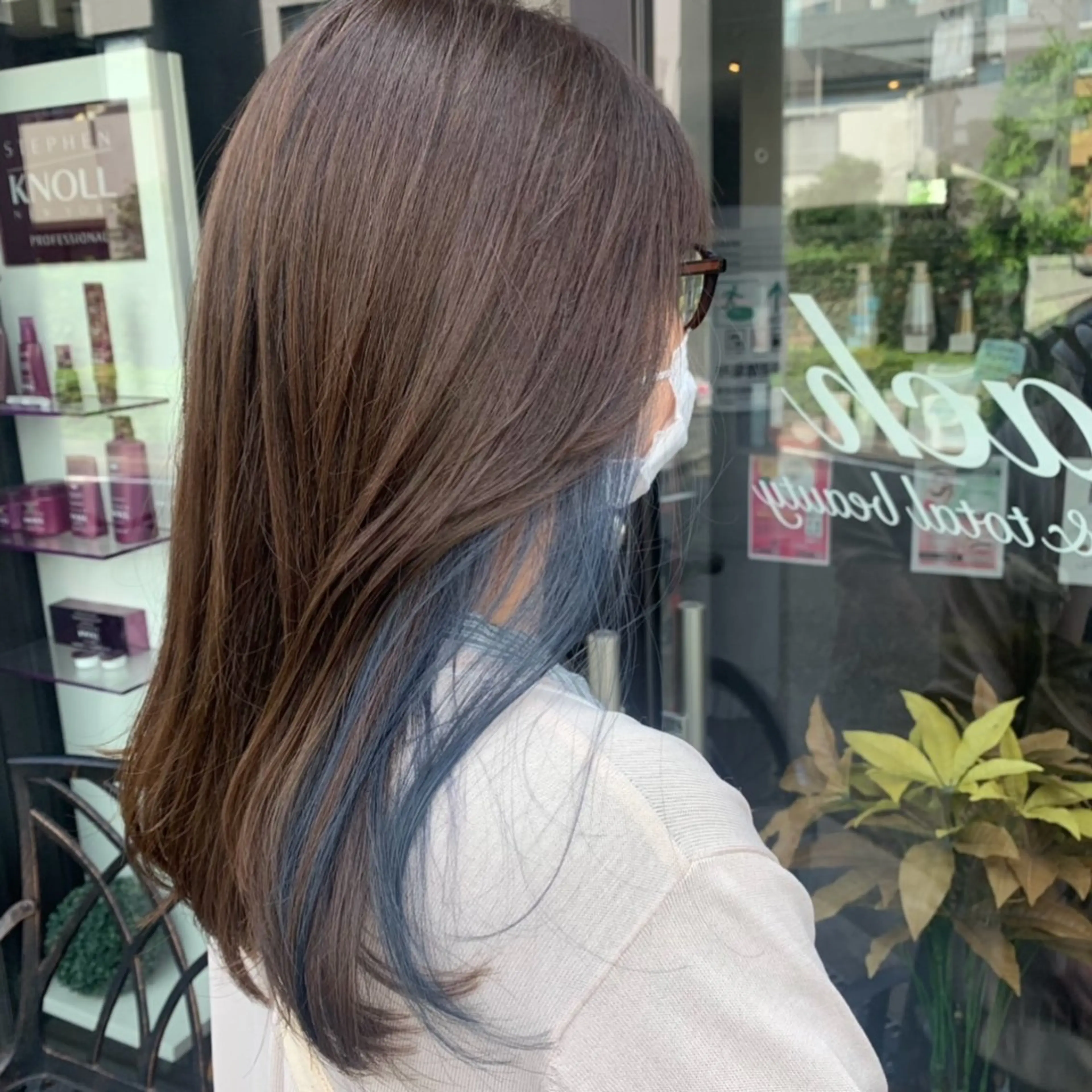 セミロング カラー ヘアカラー 大田黒 零生のヘアスタイル