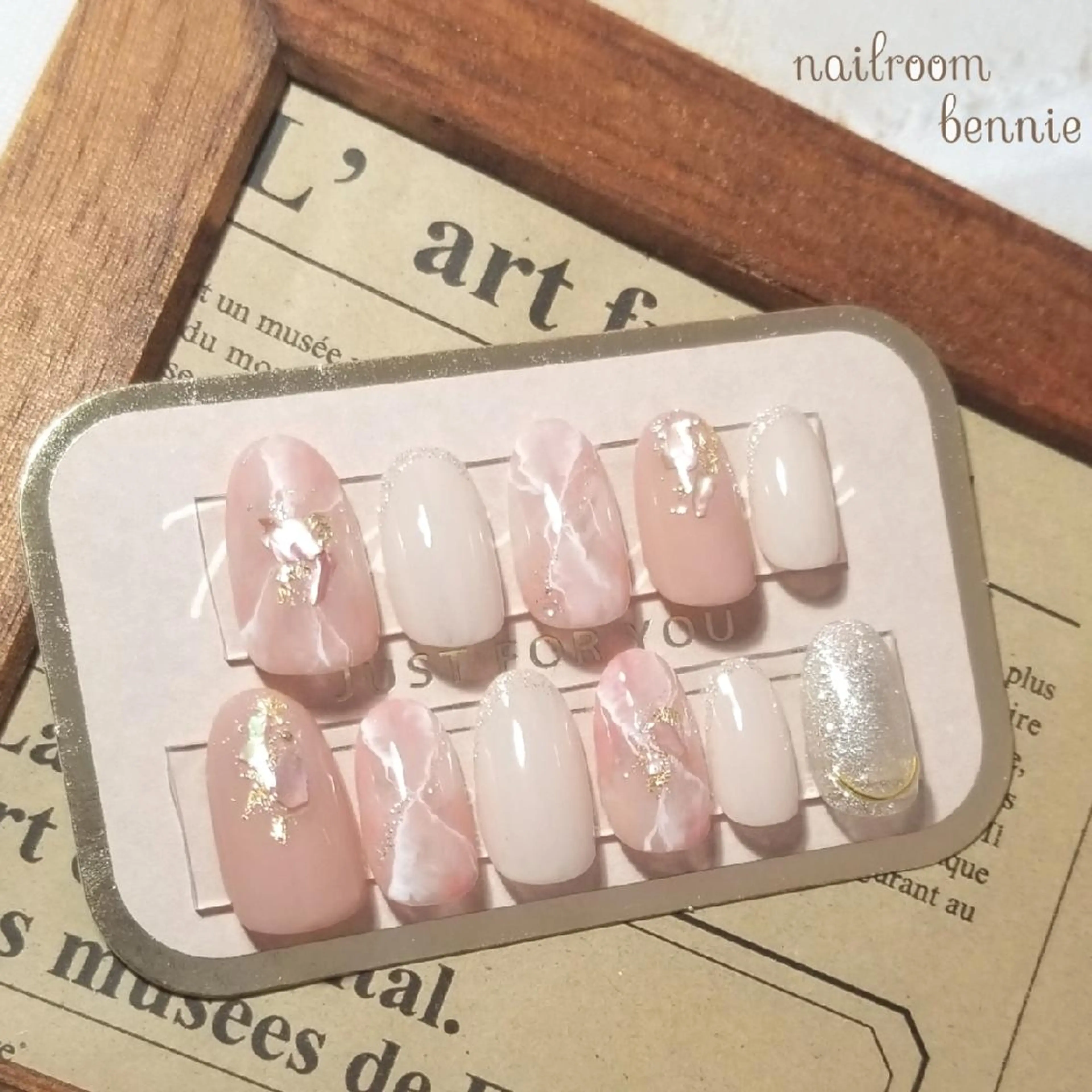 ネイル 成人式 ラメ(グリッター) 大理石ネイル(マーブル) ピンク ネイルチップ ハンドネイル   BENNIEのネイルデザイン