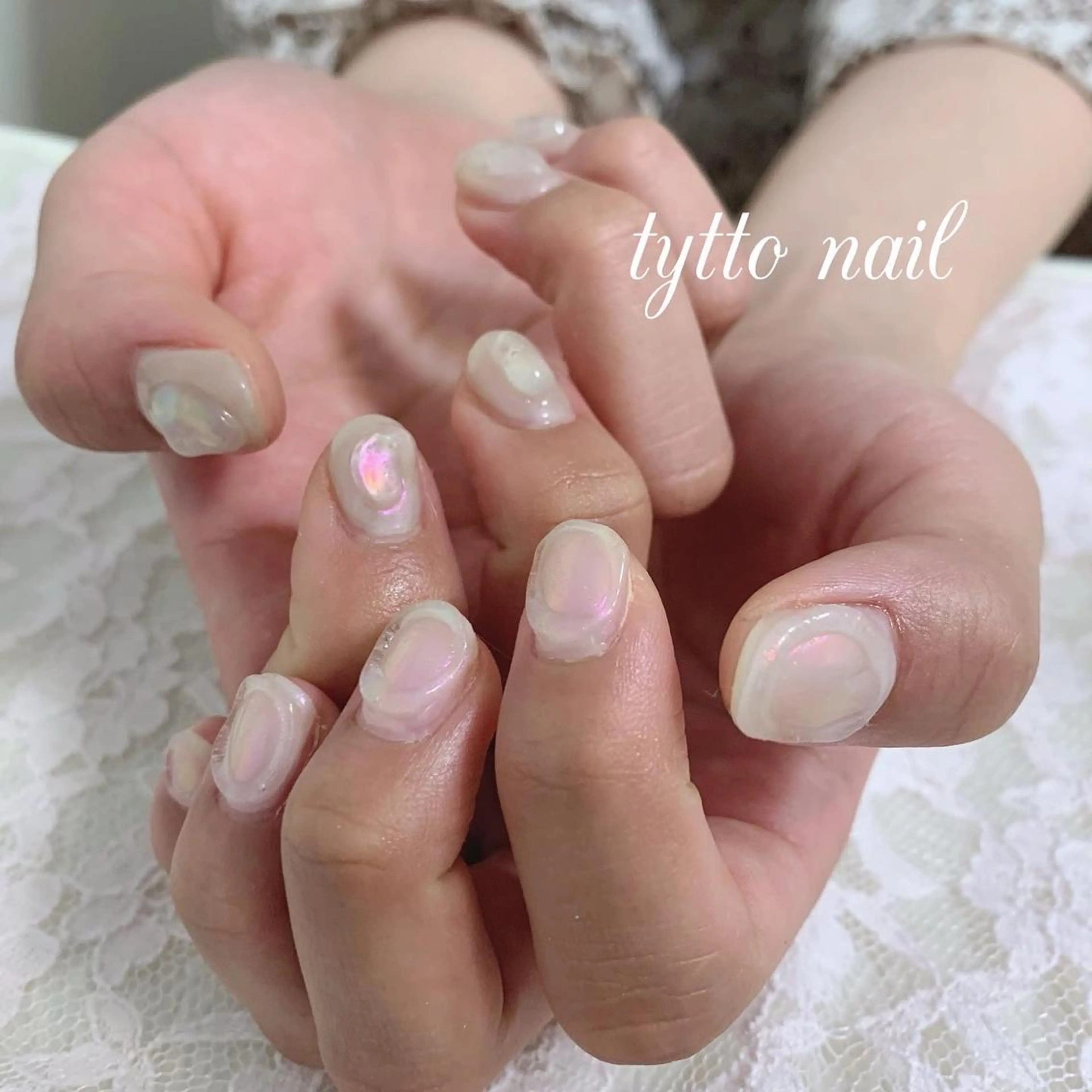 ネイル オーロラネイル キラキラネイル 韓国ネイル ミラーネイル ぷっくりネイル tytto nail ❤︎‪‪eri‪‪のネイルデザイン