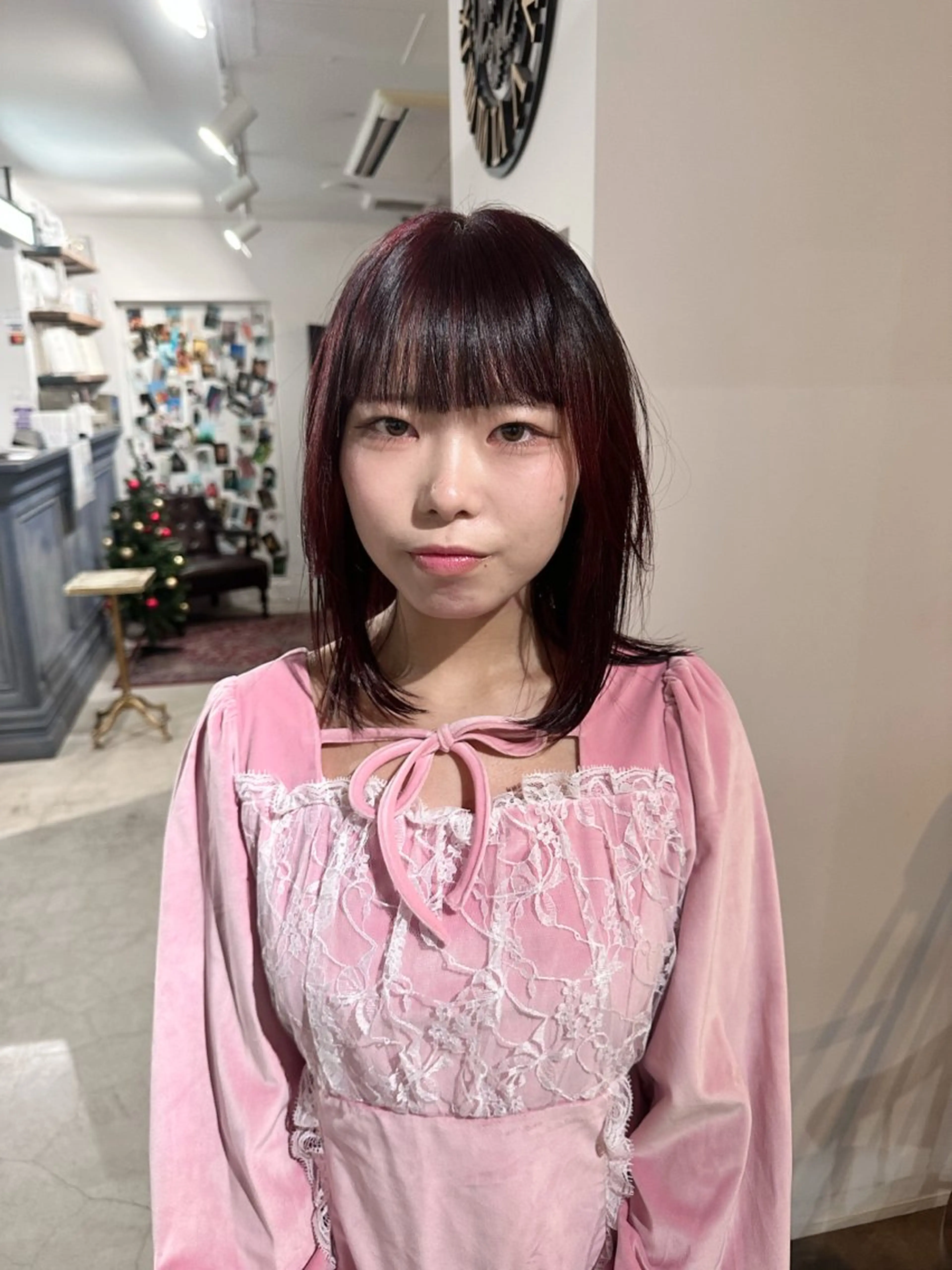 ミディアム カラー 縮毛矯正 コテ巻き風パーマ レイヤーカット ぱるのヘアスタイル