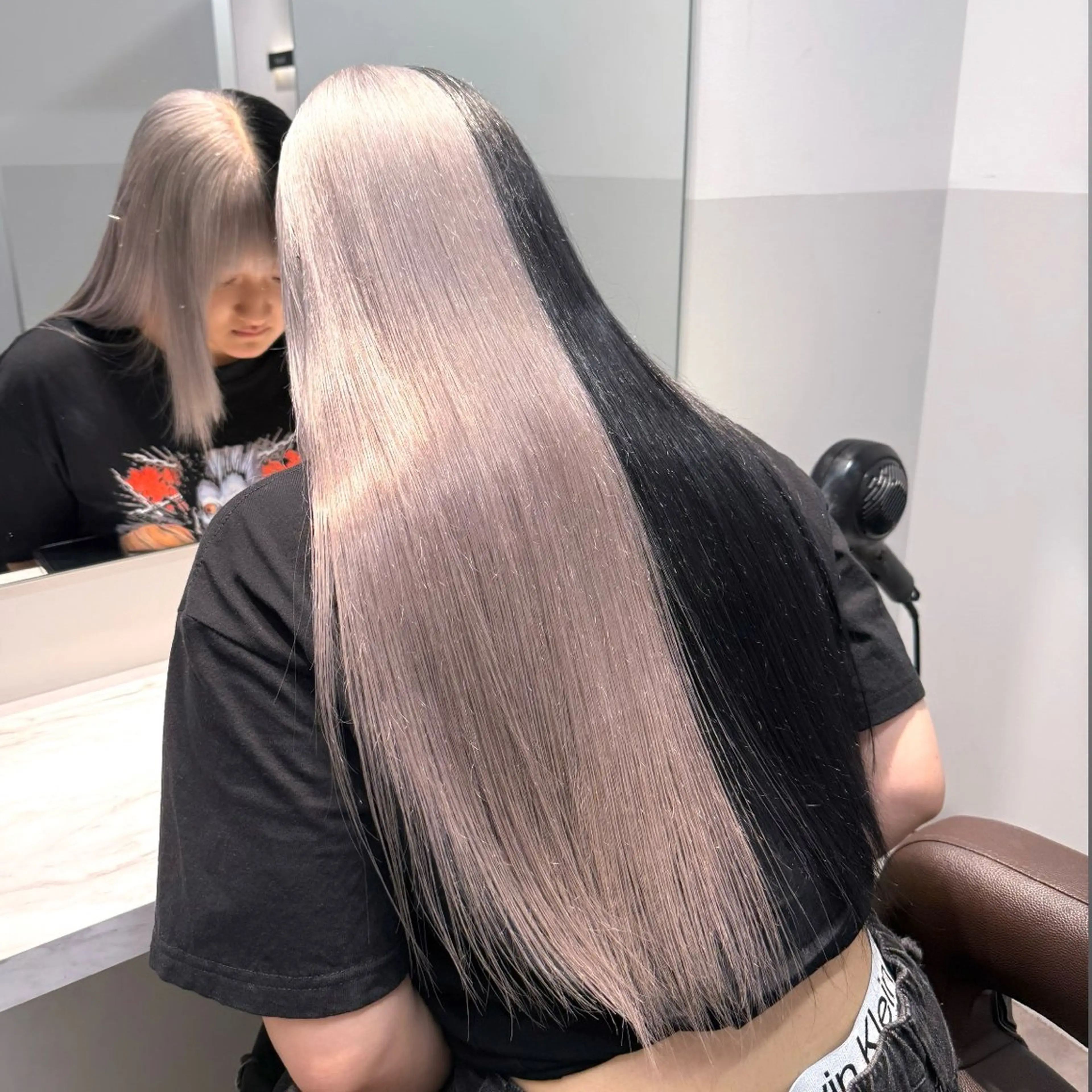 ロング カラー ヘアアレンジ メンズ ヘアカラー トリートメント SALOWIN所属・ハイトーン美容師 MASATOのヘアスタイル