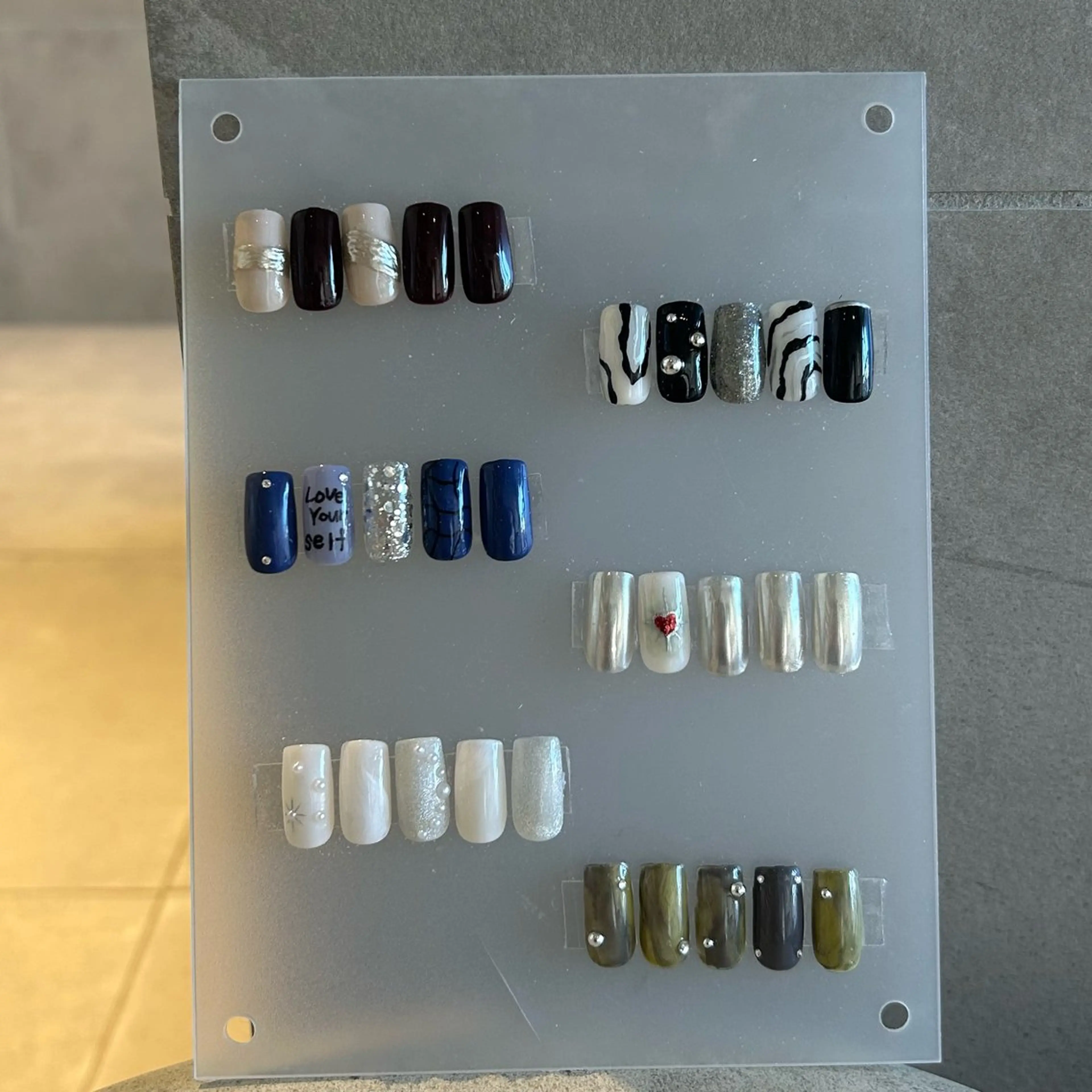 ネイル WAKANA/ ニュアンス・個性派のネイルデザイン