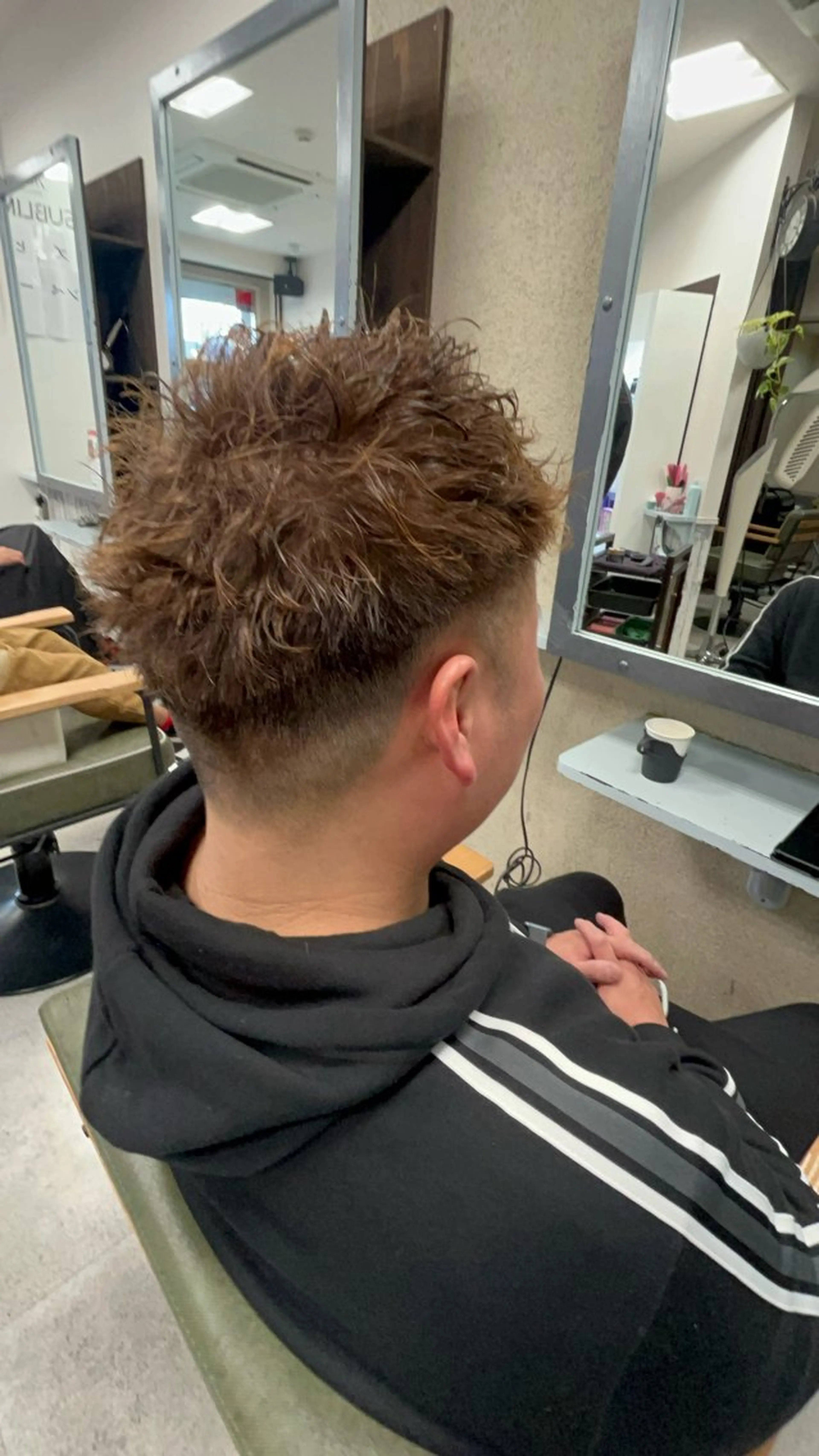 ショート カラー メンズ カット ヘアカラー トリートメント gracias所属・GRACIAS 本店 店長　植田のヘアスタイル