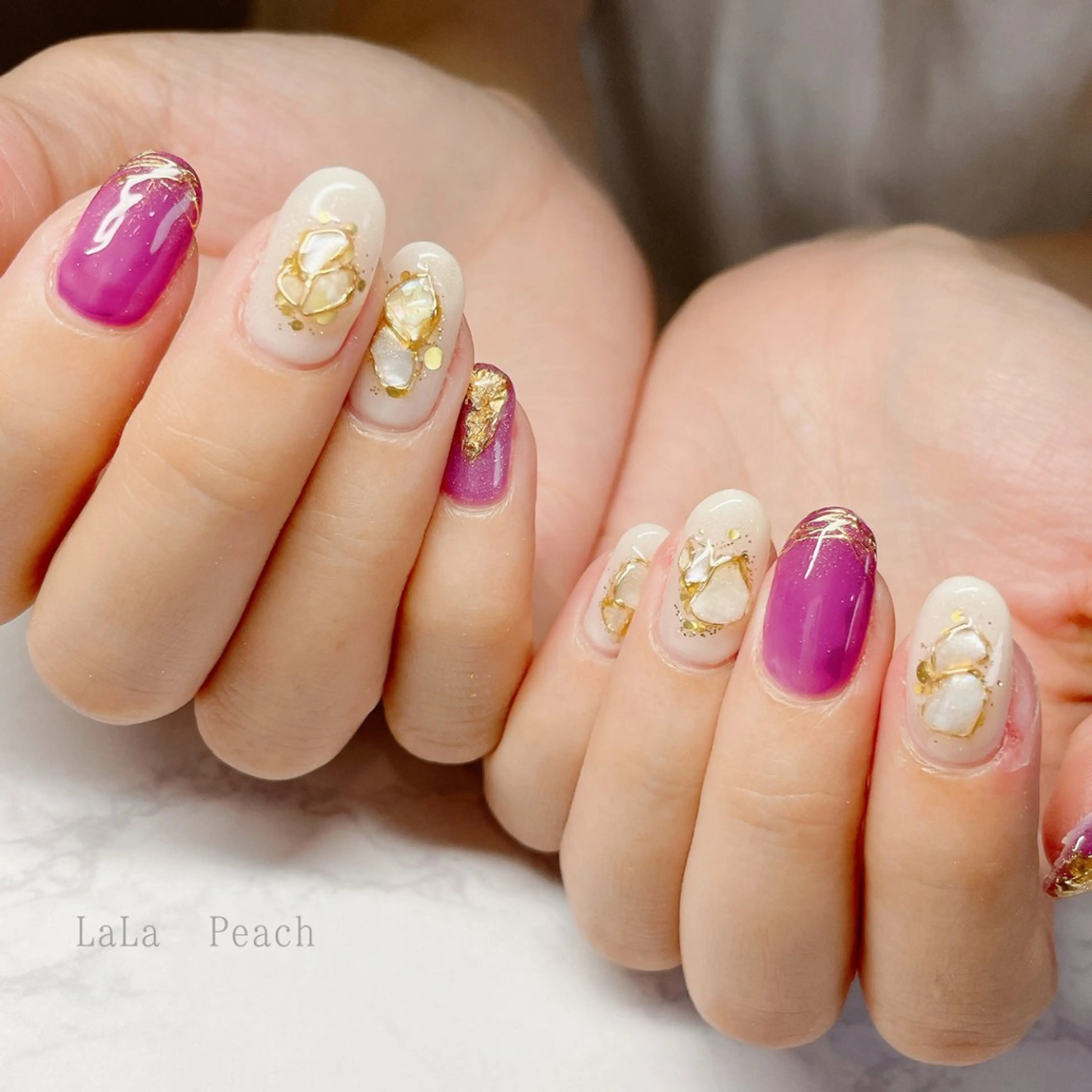 ネイル ジェルネイル ニュアンスネイル ピンク ハンドネイル LaLa Peach 福岡のマツエク・マツパデザイン
