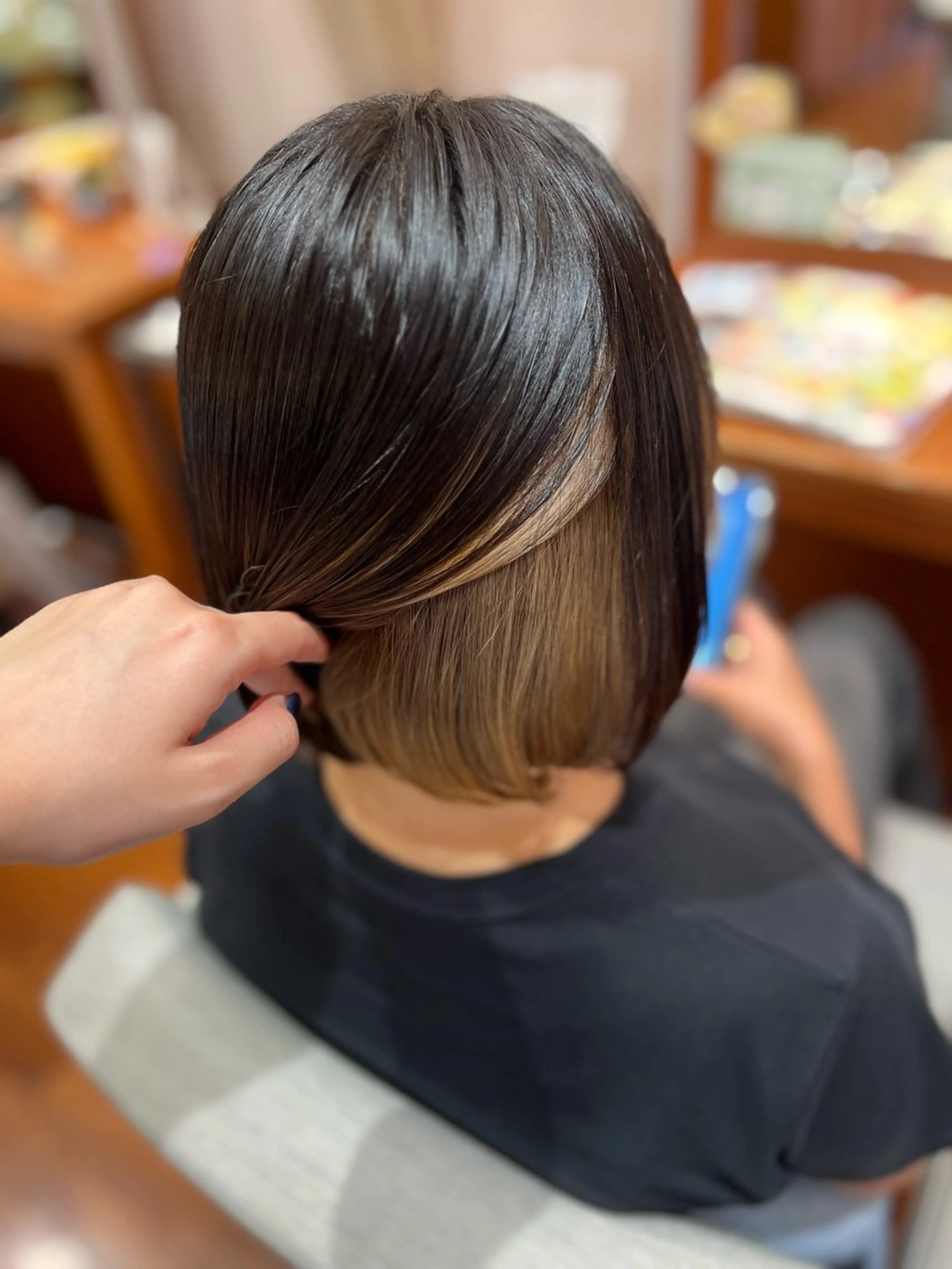 ミディアム カラー グラースアンジュ浦和ワシントンホテル店所属・新井 愛佳のヘアスタイル