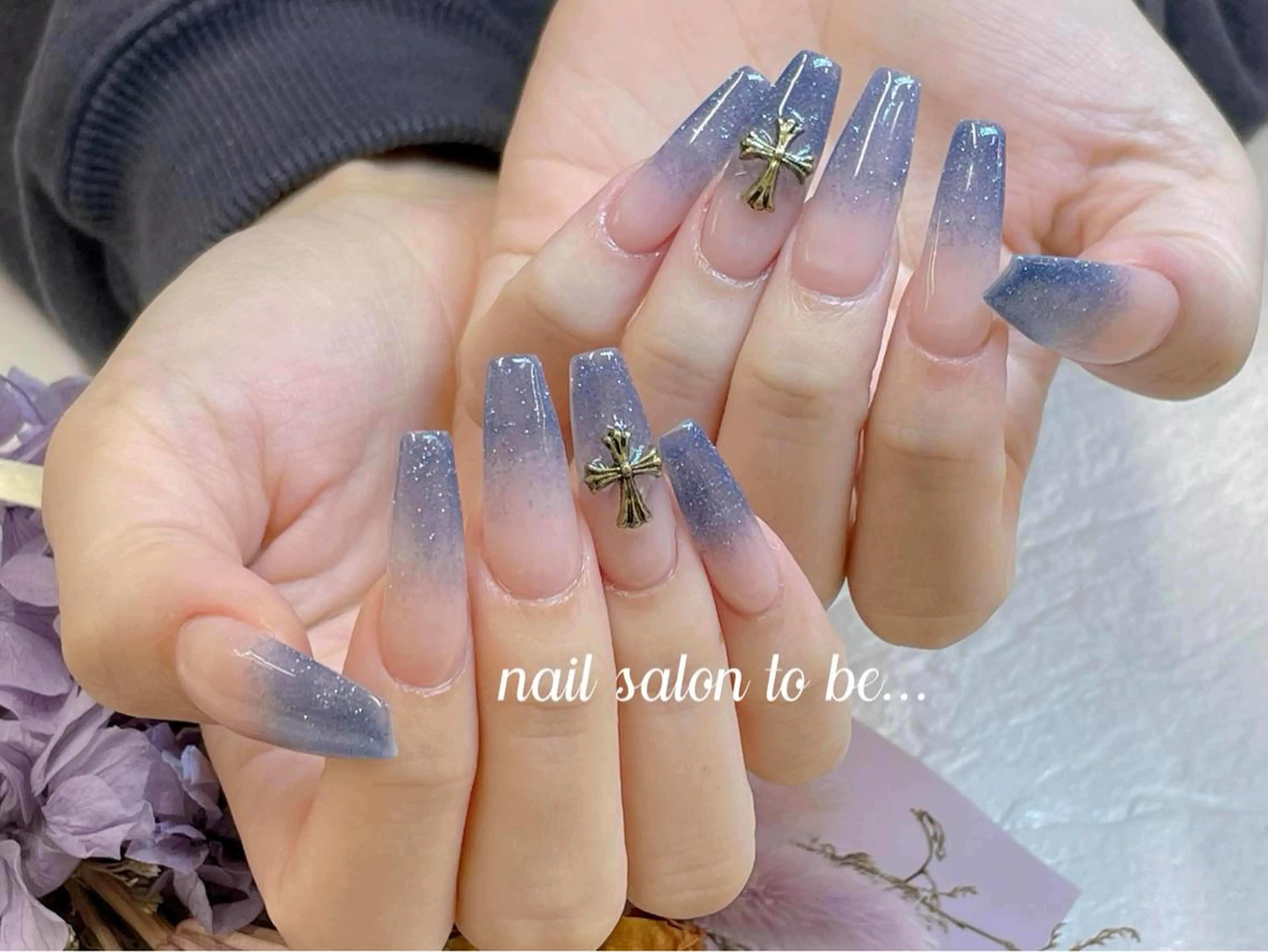 ロング ネイル Nail Salon To Beのネイルデザイン