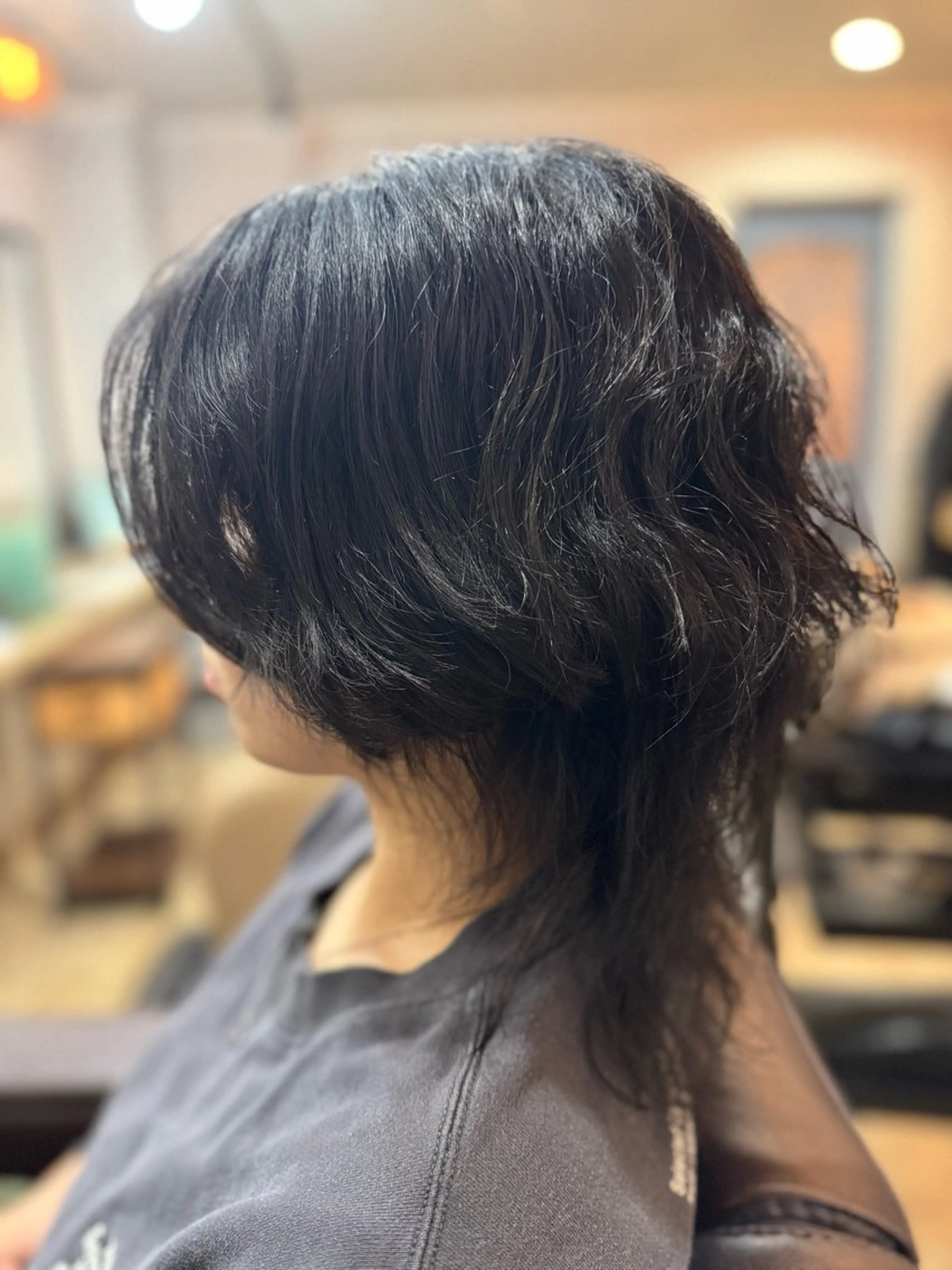 ミディアム パーマ ミディアムパーマ ウルフカット スパイラルパーマ 樋口 まさみのヘアスタイル