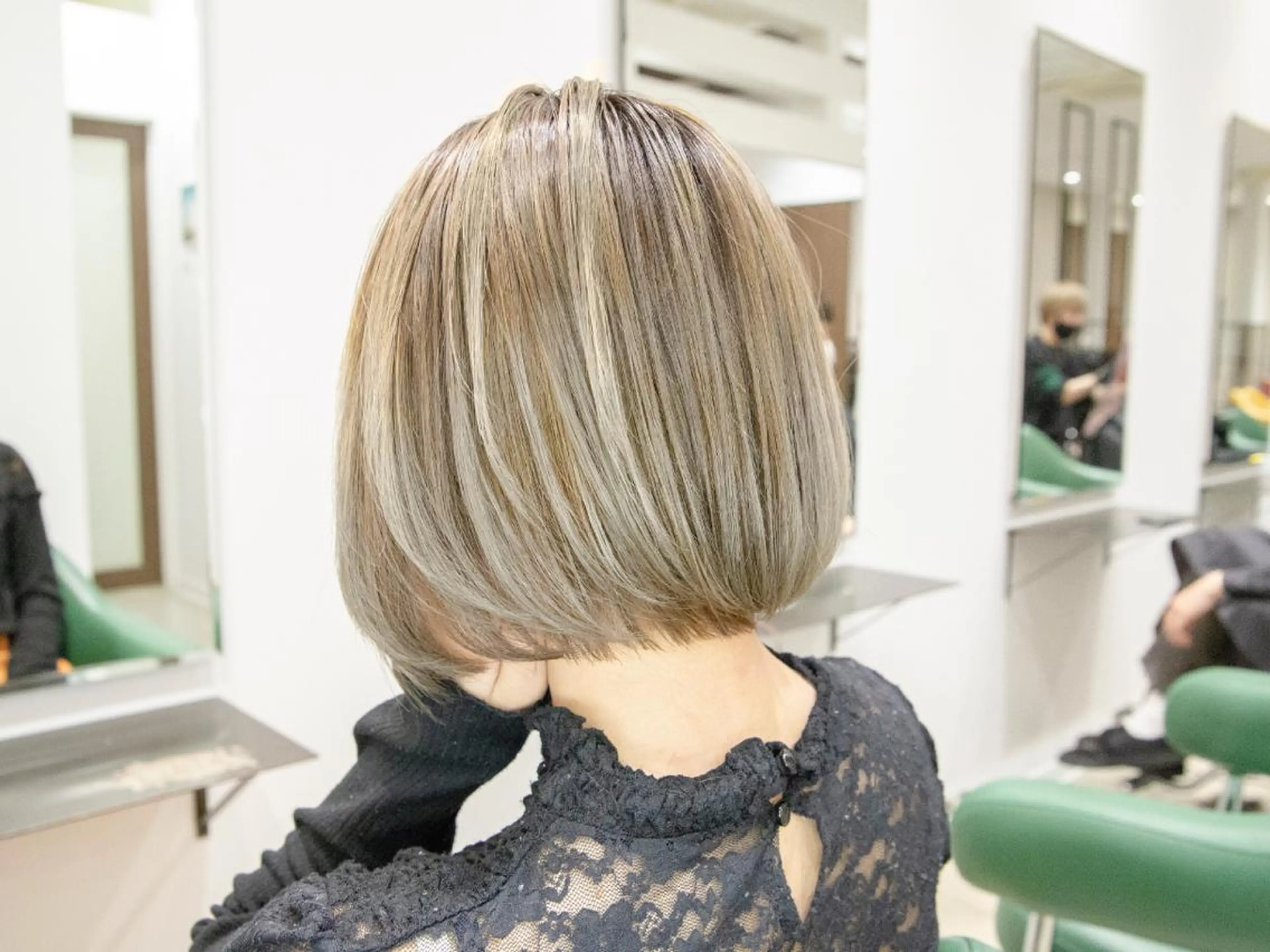 ショート カラー ヘアカラー Re:ta Hair 飯田淳平のヘアスタイル