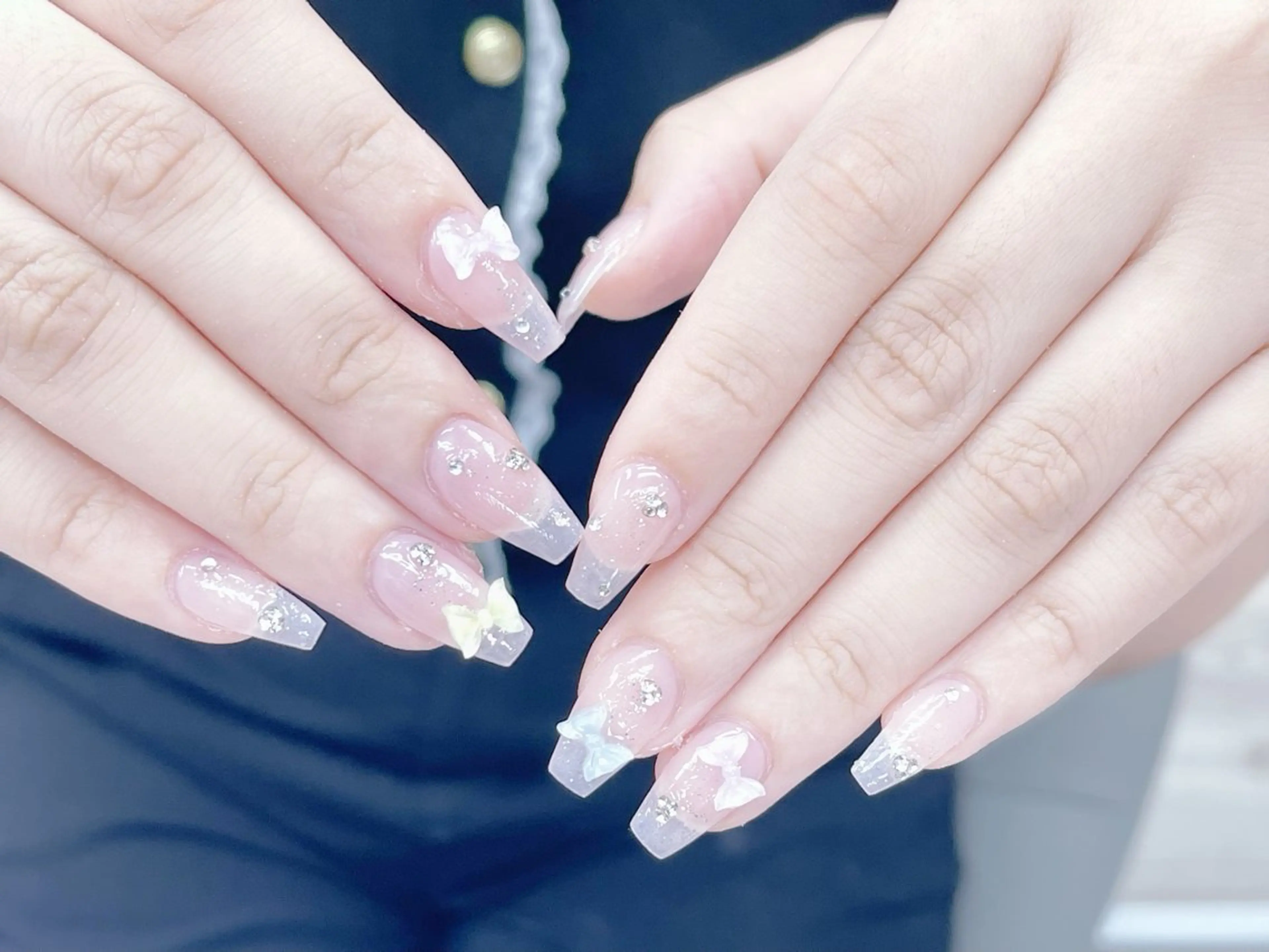 メンズ ネイル アートネイル フレンチネイル ジェルネイル キラキラネイル パラジェル ハンドネイル Bloom スカルプ専門店のネイルデザイン