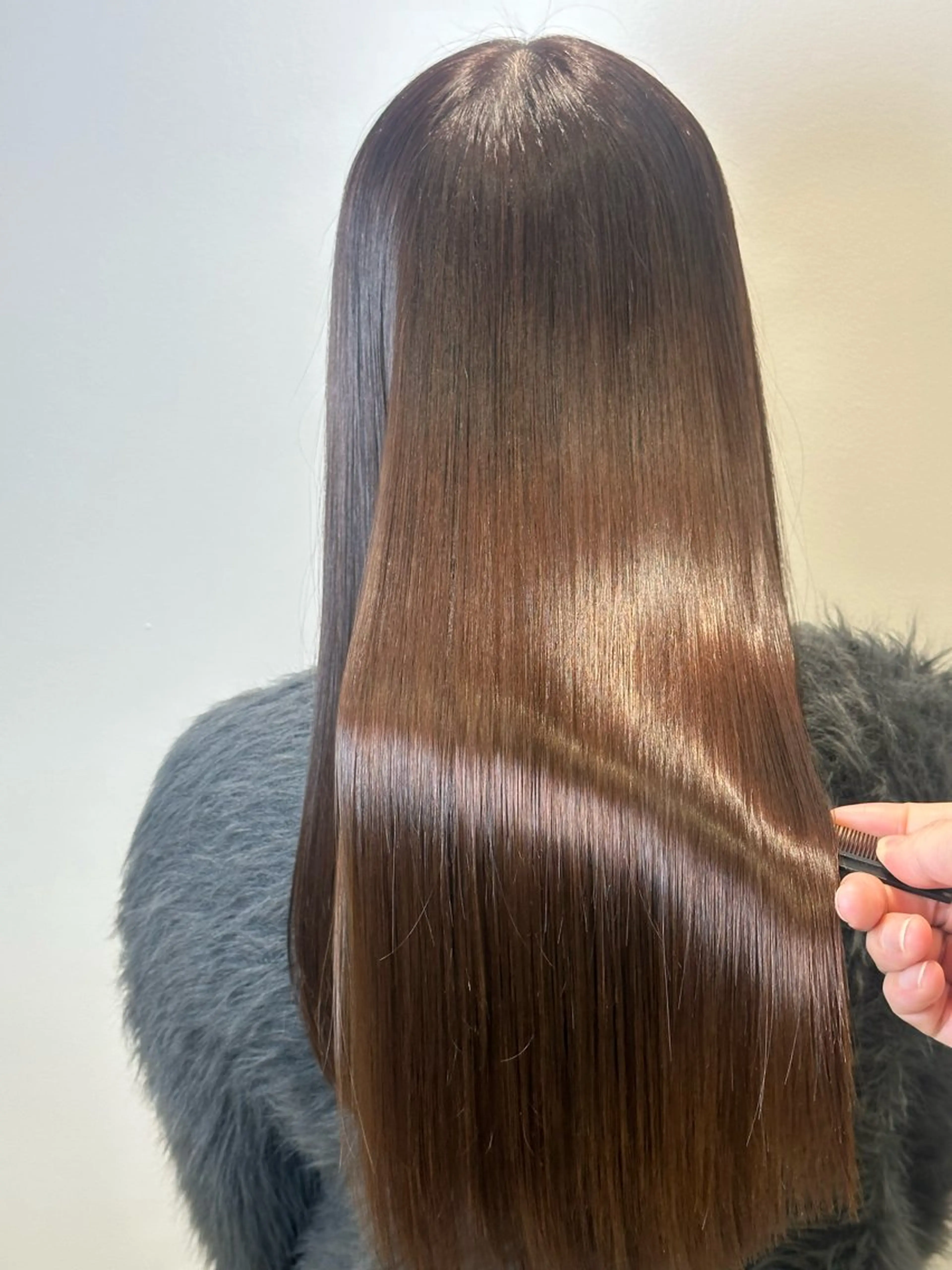 ロング パーマ カット 縮毛矯正 トリートメント 髪質改善/縮毛矯正 /ブリーチ矯正/岡部のヘアスタイル