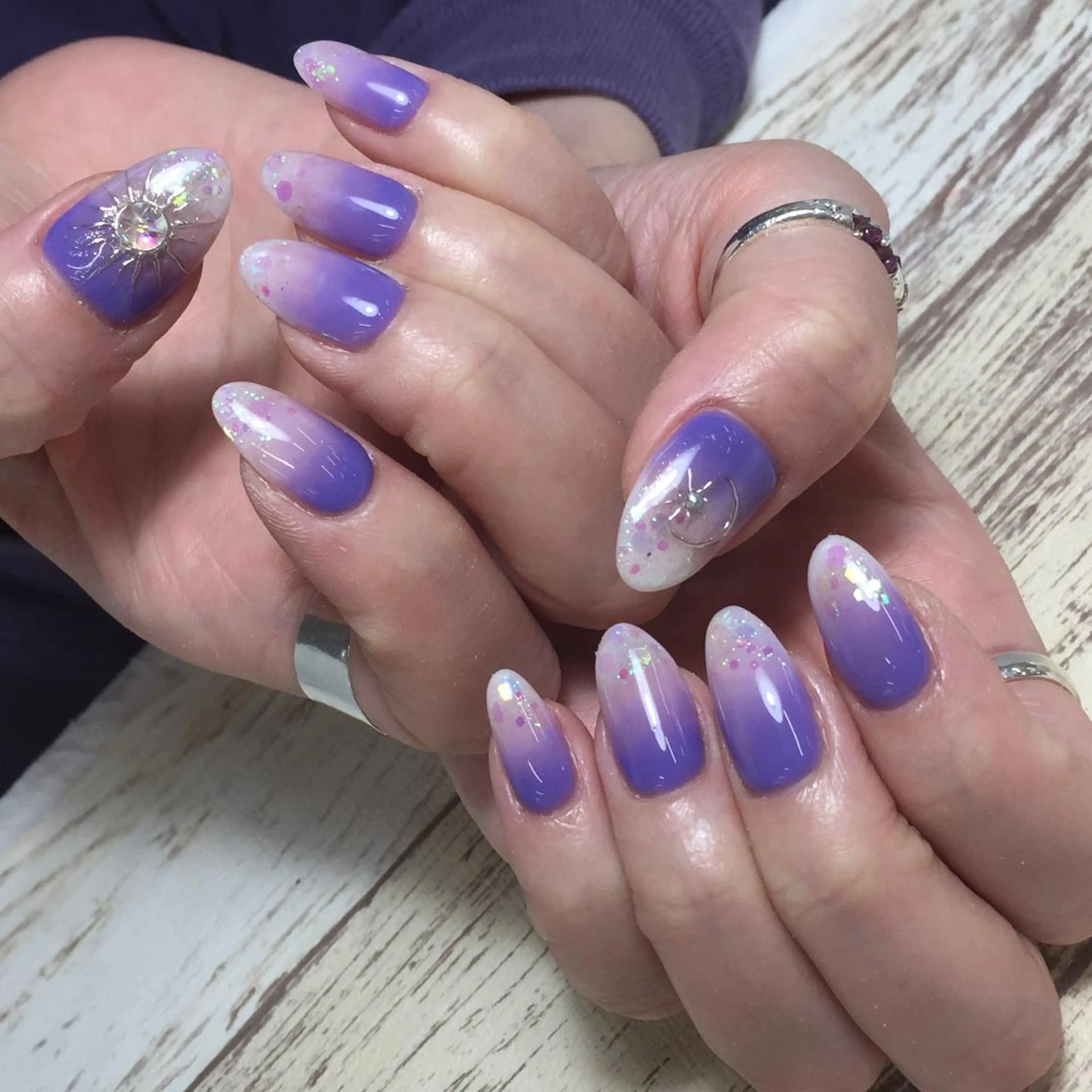 ネイル ニュアンスネイル MAXKELLY freeve渋谷店所属・MAXKELLY HARUのネイルデザイン