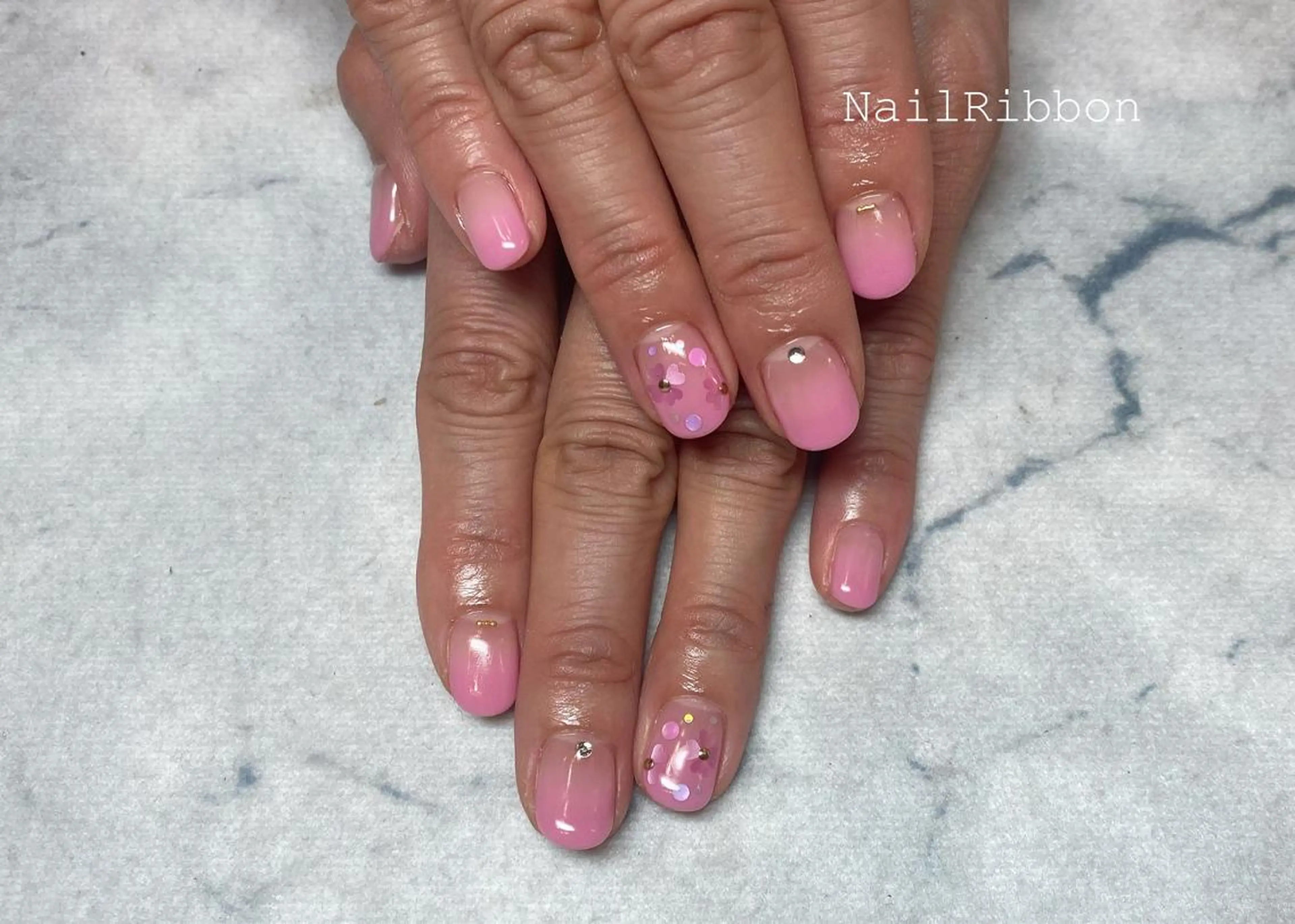 ネイル SWAMP nails所属・🎀ネイルサロン RIRI🎀のネイルデザイン