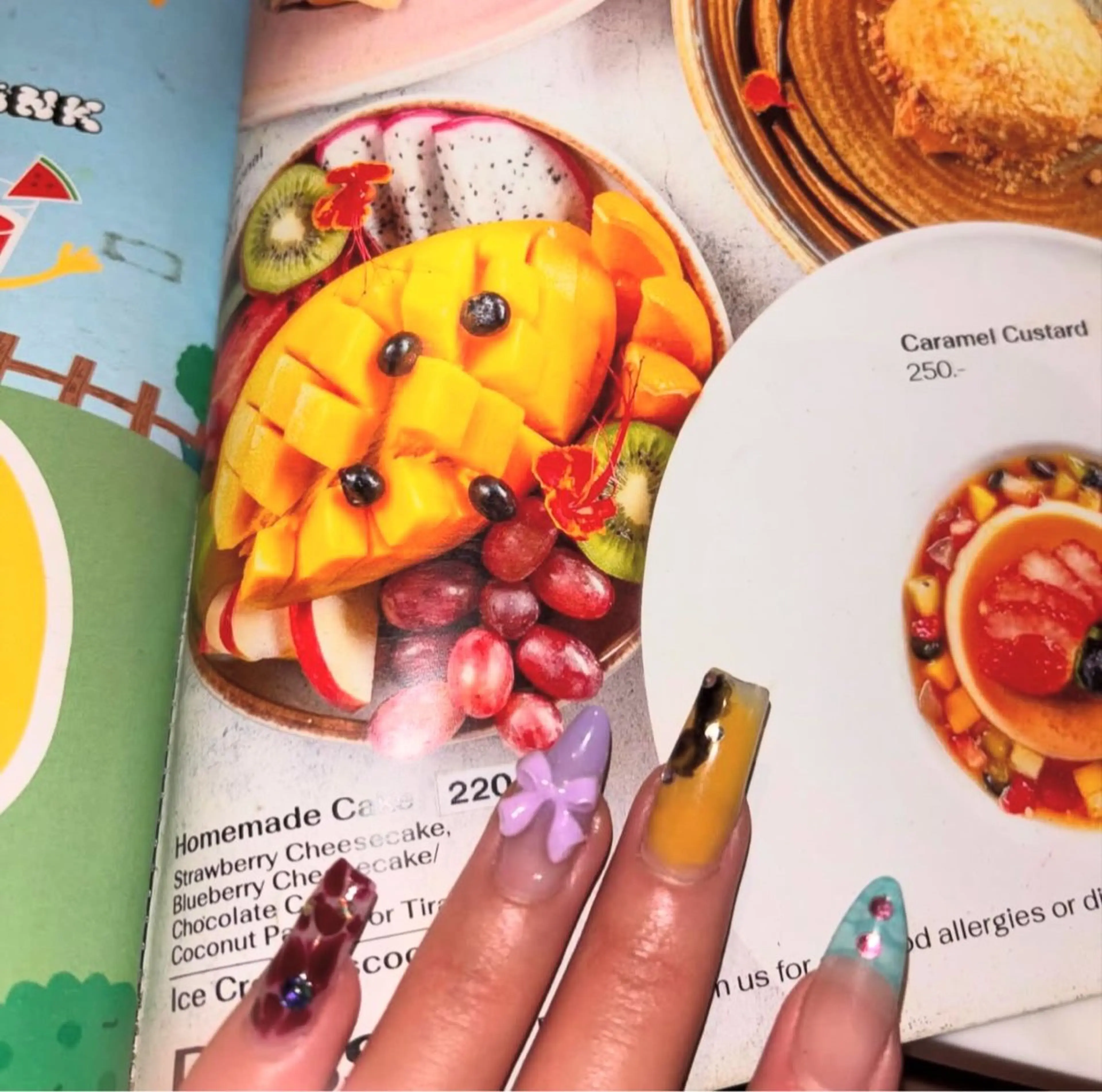 ネイル ハンドネイル 海外ネイル u4me🦄💜のネイルデザイン