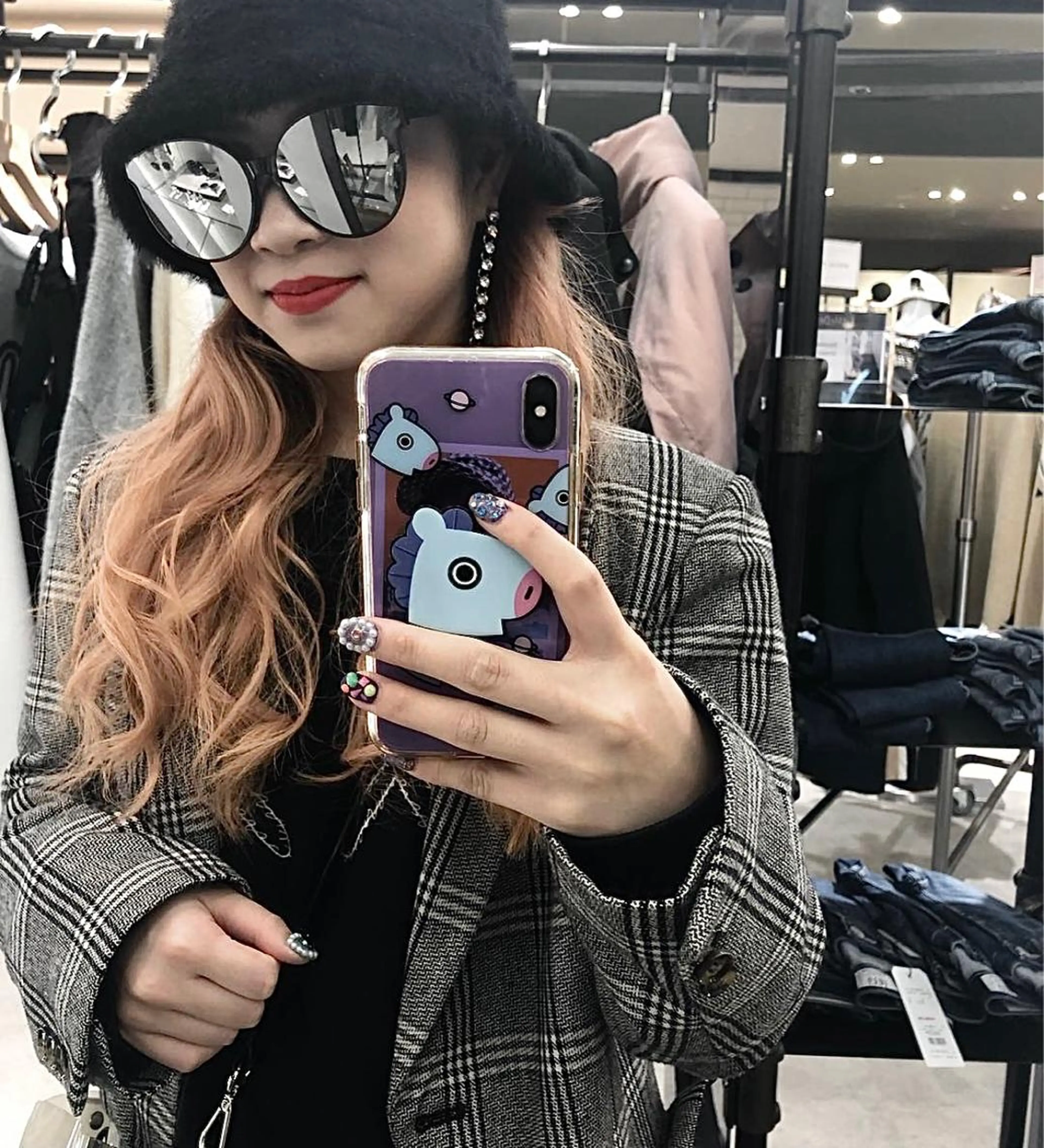 セミロング AHNKISM AHNKISMのヘアスタイル