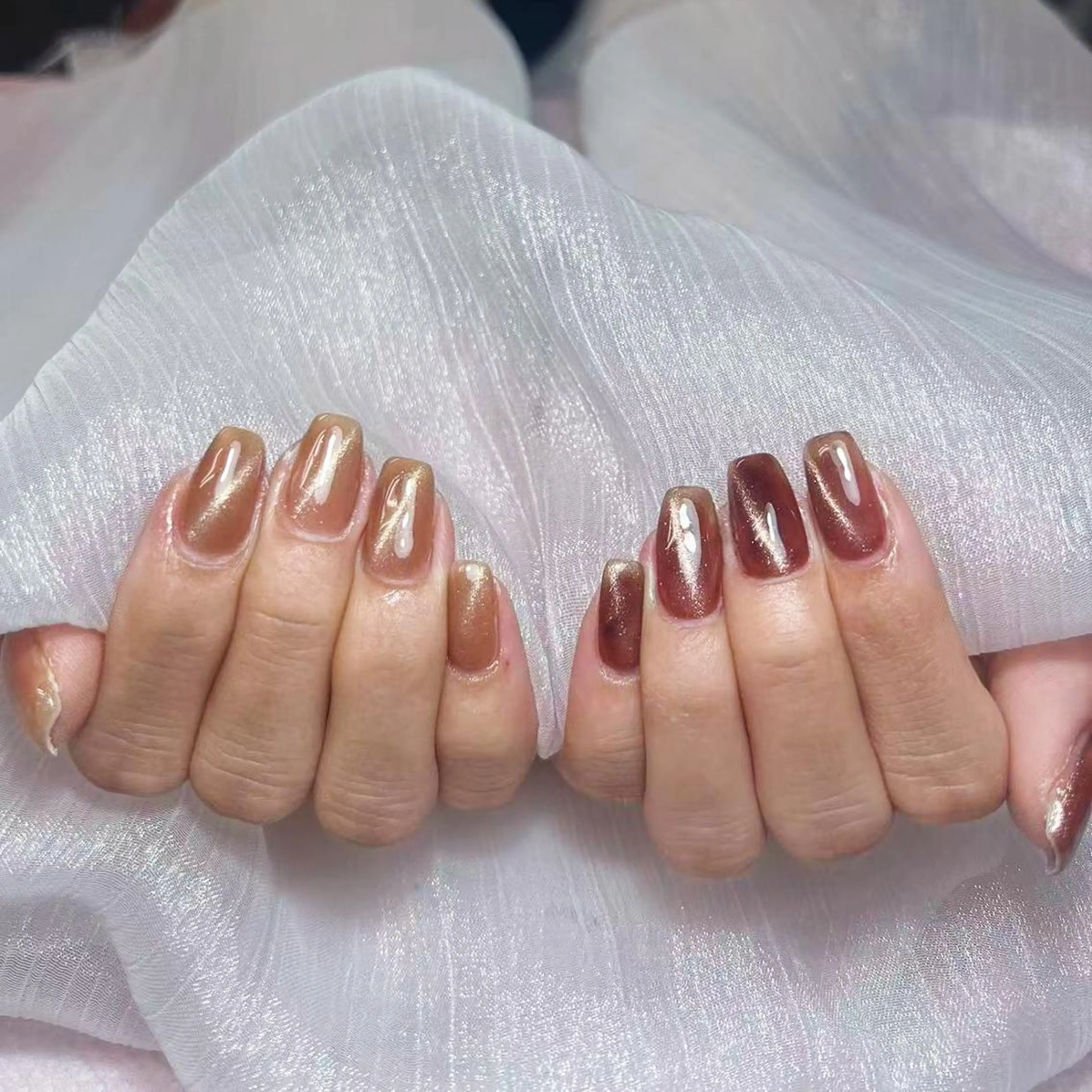 ネイル アートネイル オーロラネイル ガーリー キラキラネイル マグネットネイル ハンドネイル DIAMOND 💅のネイルデザイン