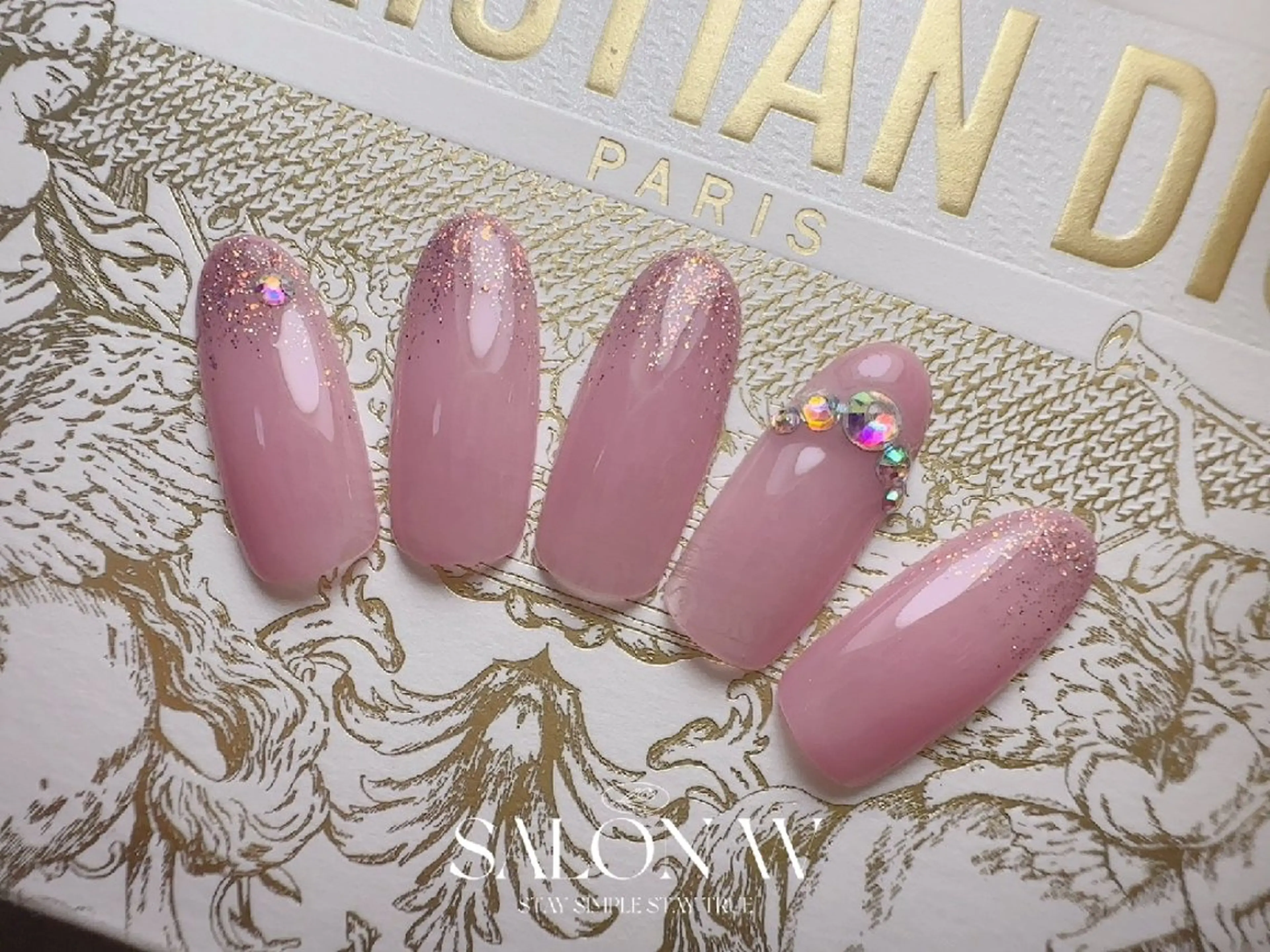 ネイル SALON W✨ Megumiのネイルデザイン