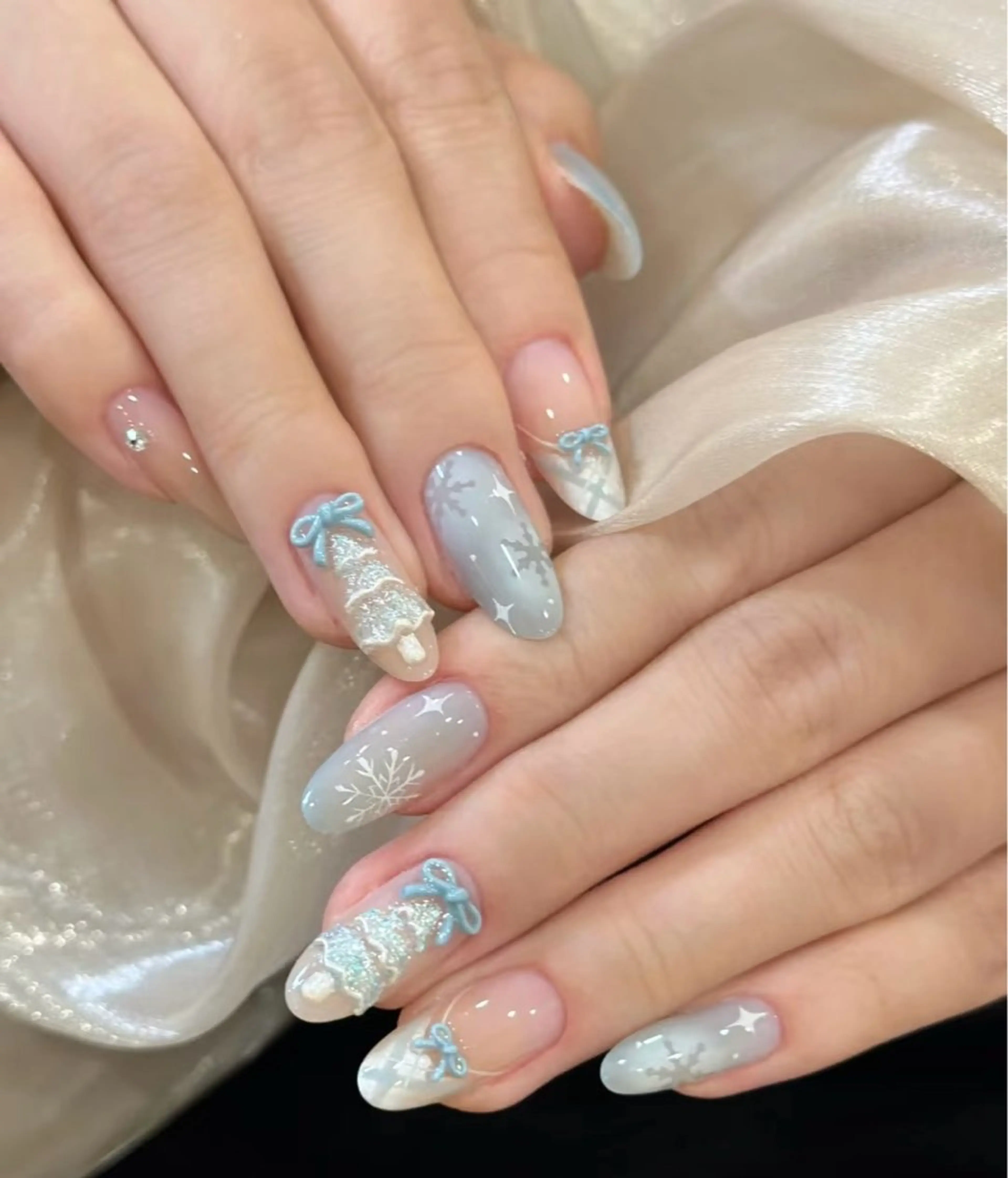 ネイル 高木 維麗絲のネイルデザイン