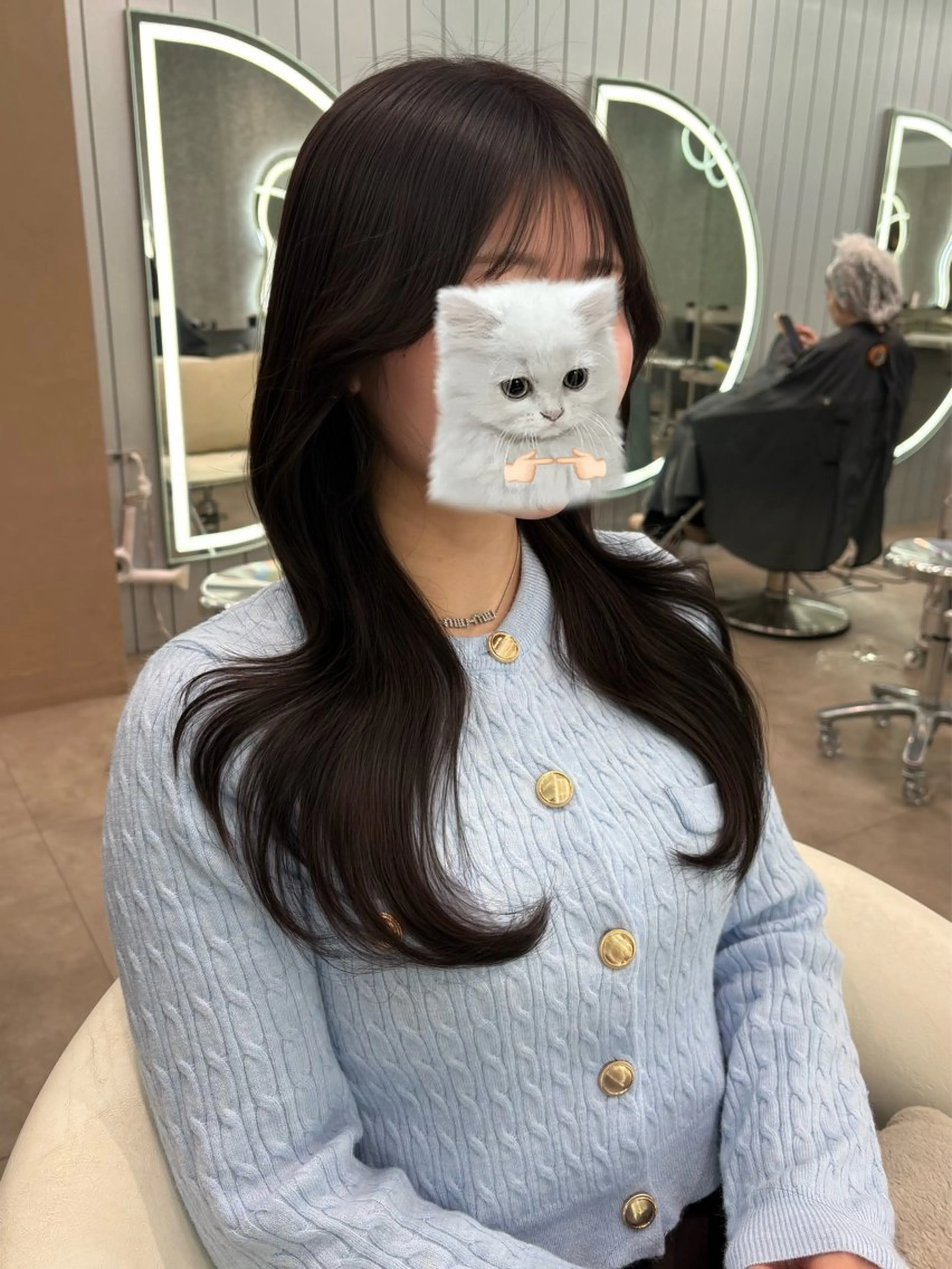 ロング カラー ヘアアレンジ アッシュ 黒髪 ブリーチ ブルーカラー ブルーブラック カット ヘアカラー トリートメント ヘアセット 大宮🩵縮毛矯正 髪質改善 佐藤 和のヘアスタイル