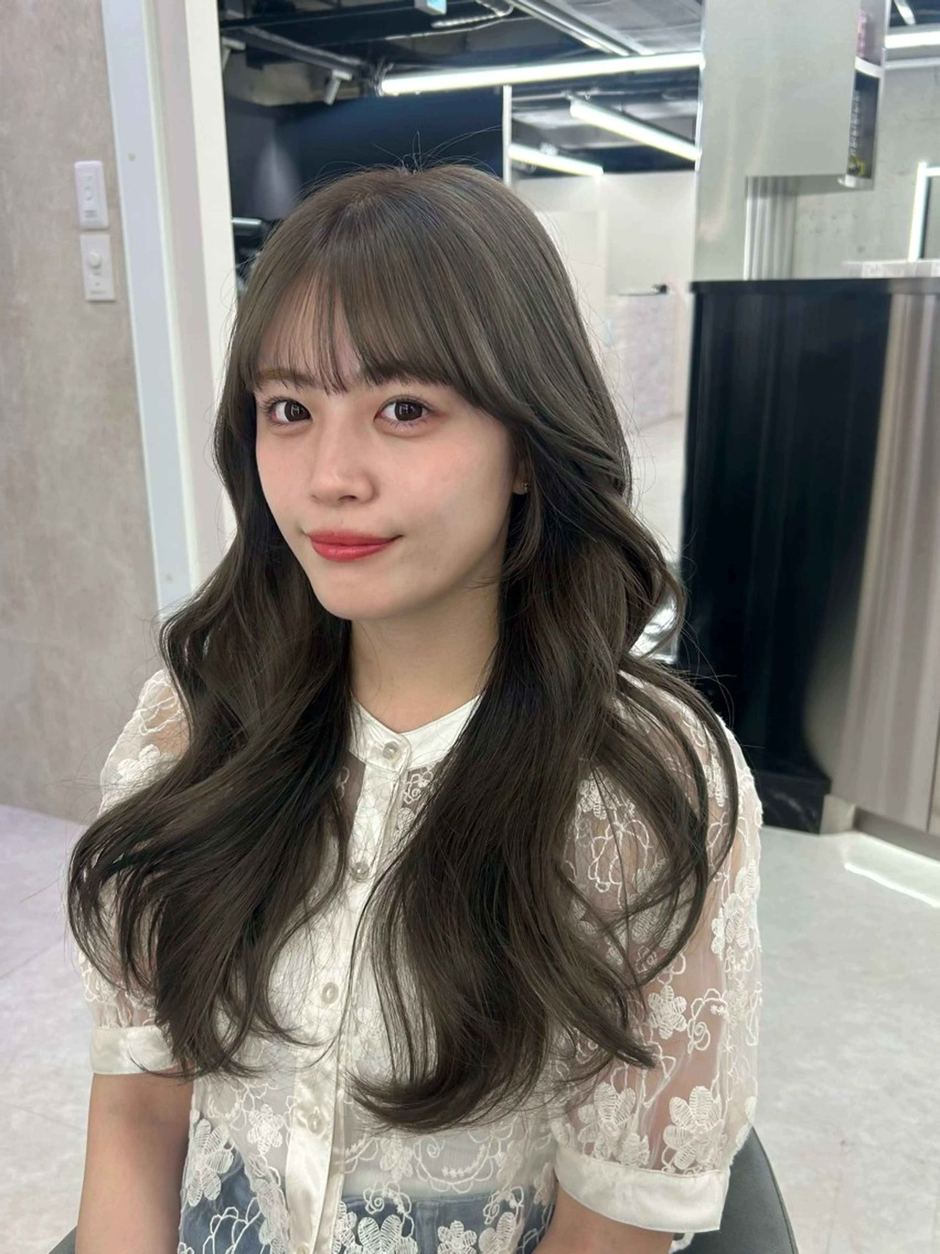ロング カラー ヘアカラー CYM【シィム】所属・カラー/エクステ 🤍ルナのヘアスタイル