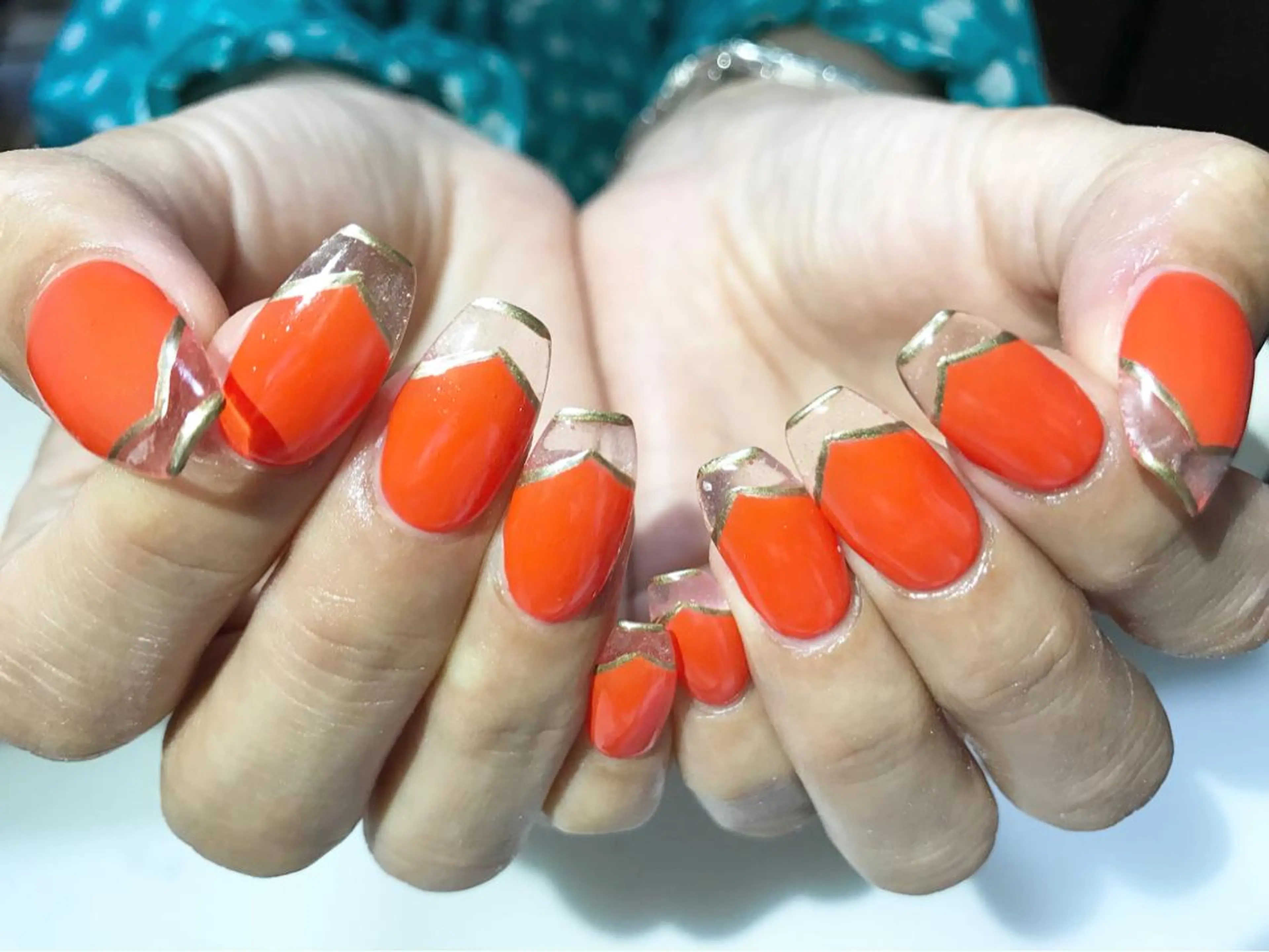 ネイル クリアネイル フットネイル ゴールド オレンジ スカルプネイル ネイル フフラ所属・nail fufla ♡yamane♡のネイルデザイン