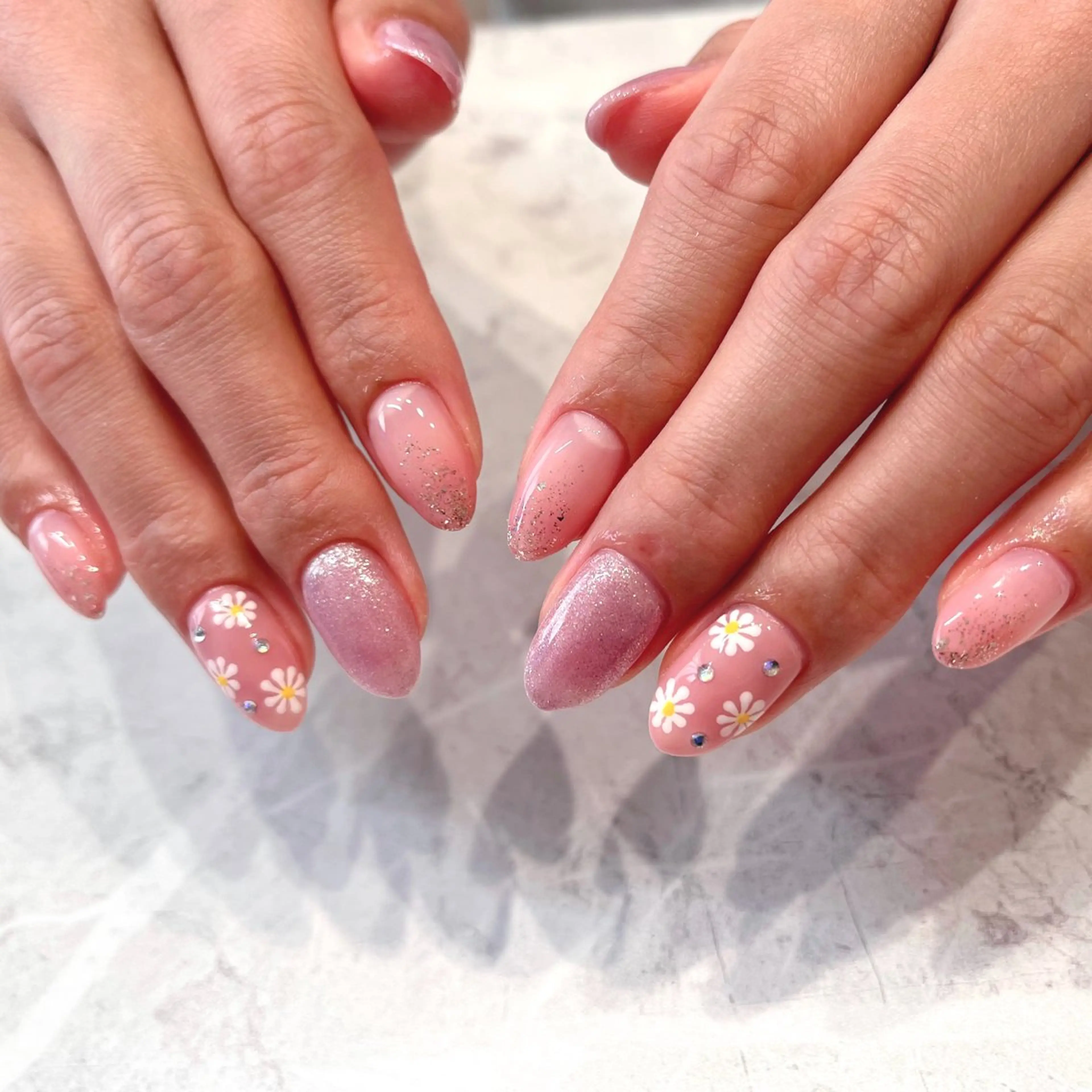 ネイル ハンドネイル Private Nail salon lovin所属・Nail Salon Lovinのネイルデザイン